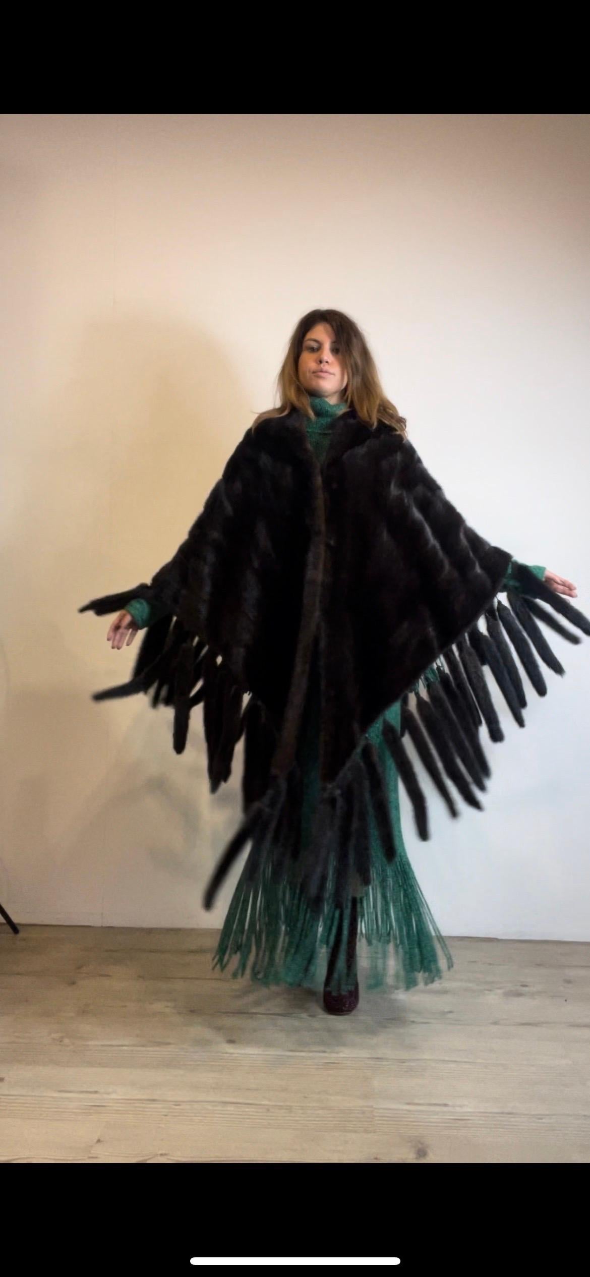 Capo Fendi Alta Moda in visone in vendita 8