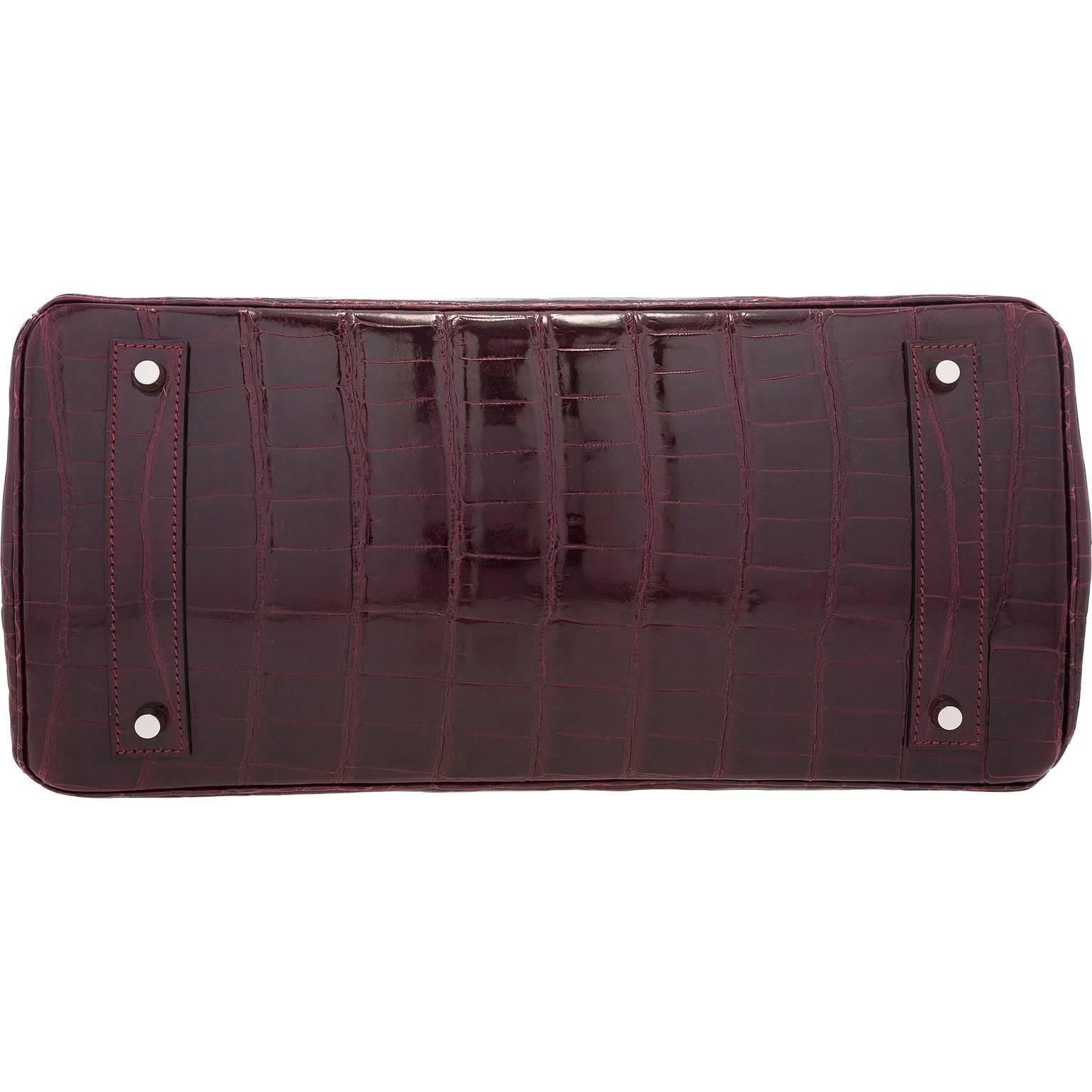 Hermes 42cm Shiny Bordeaux Porosus Crocodile JPG Shoulder Birkin Bag In Excellent Condition For Sale In New York, NY