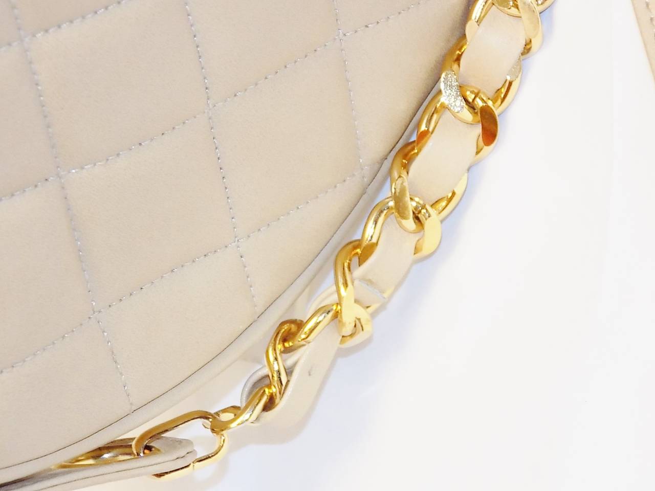 New With Tags Chanel Tan Vintage Round quilted Lambskin Bag  RARE In New Condition In New York, NY