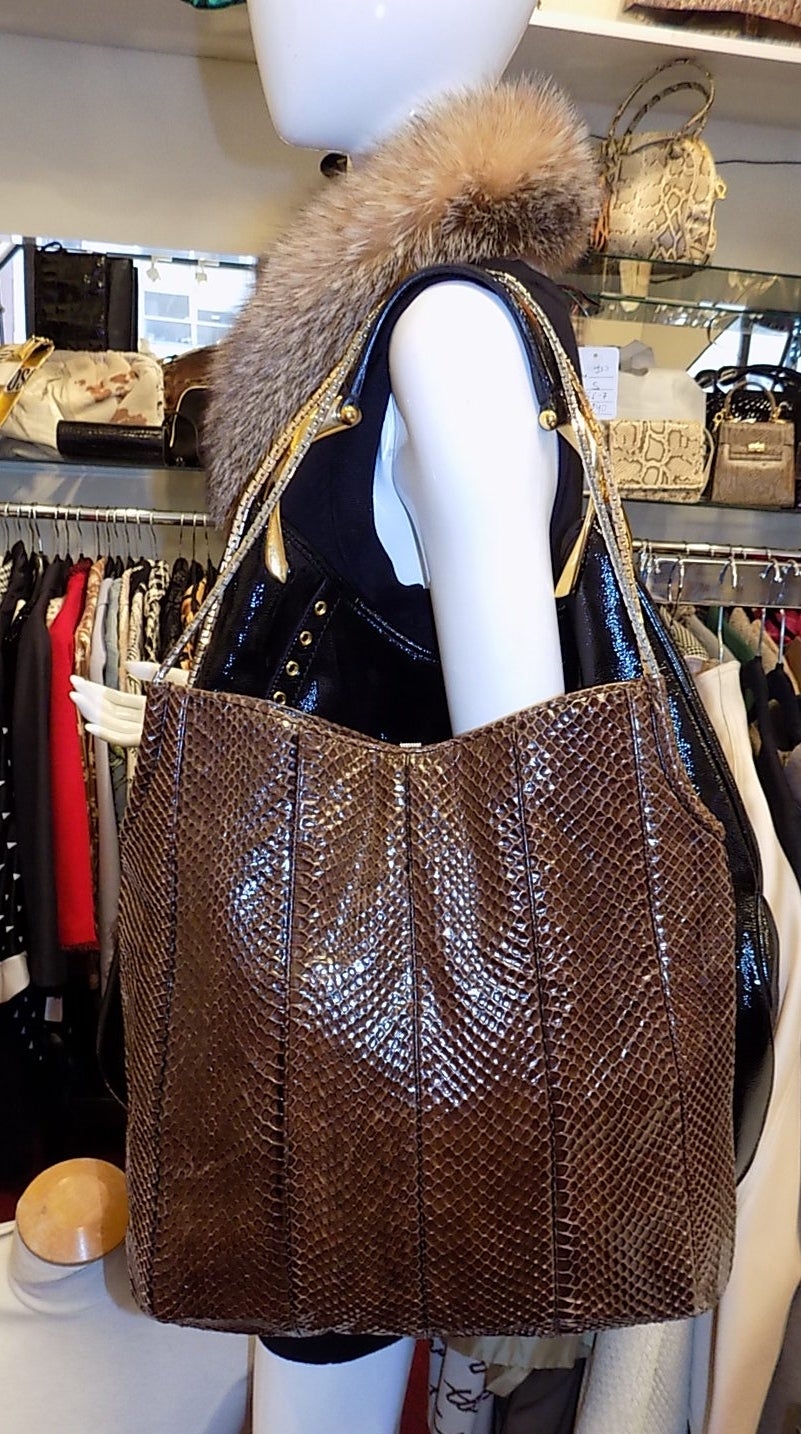 Judith Leiber Large brown  Snakeskin Bag Tote  New! For Sale 5