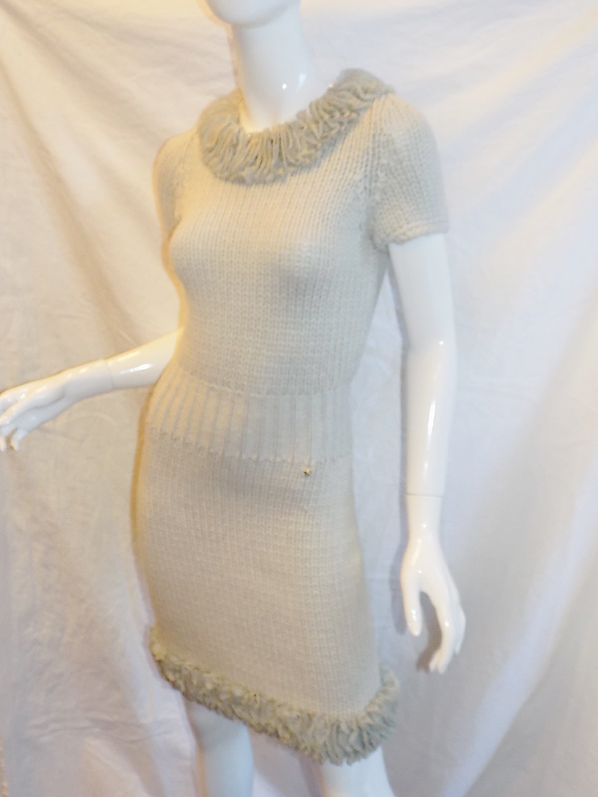 Fabulous Chanel  Dove Grey cashmere knit dress ruffled trim 4