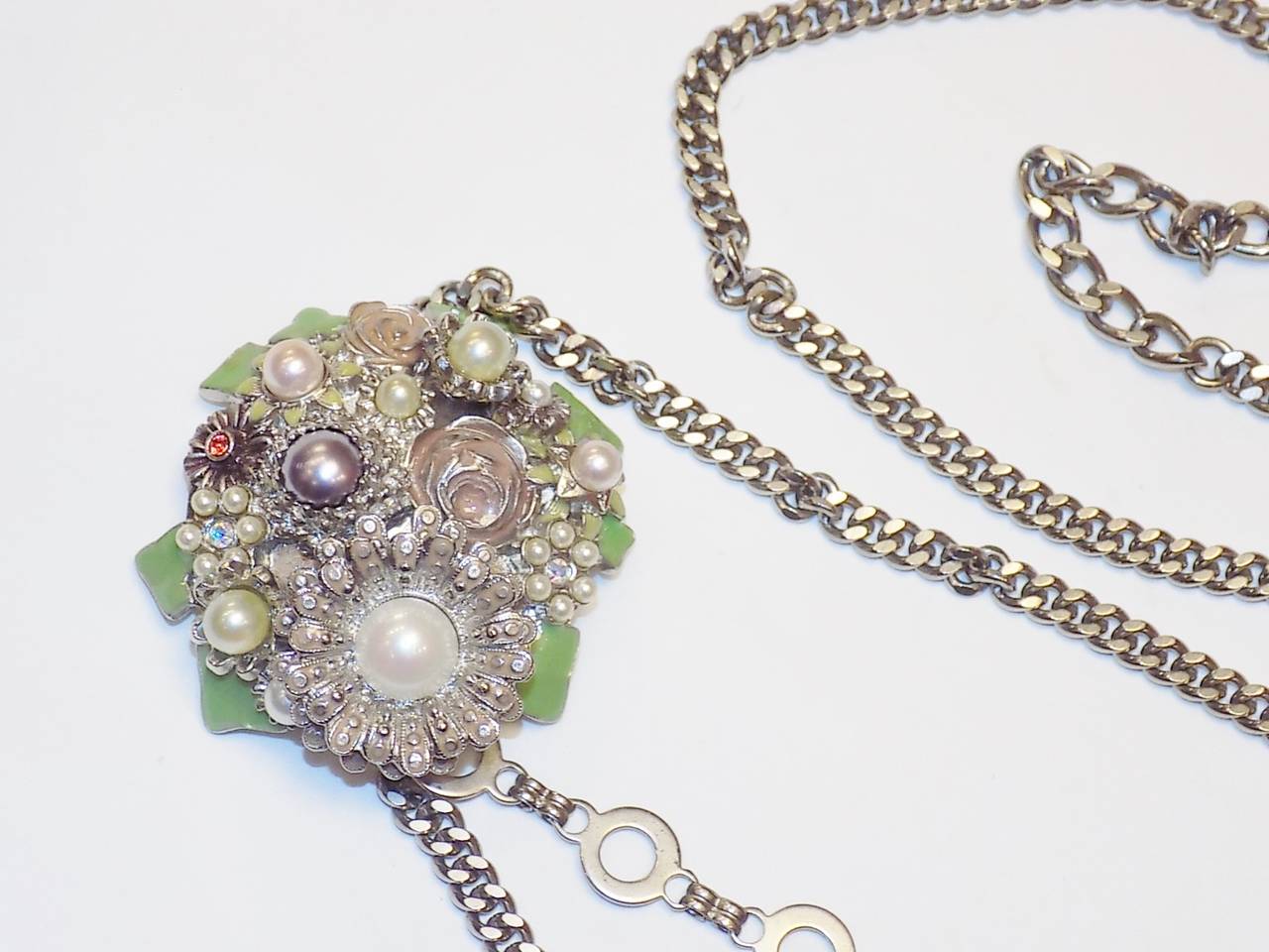Women's CHANEL chain  Belt with  Flower Crystal, Enamel, Pearl/ necklace