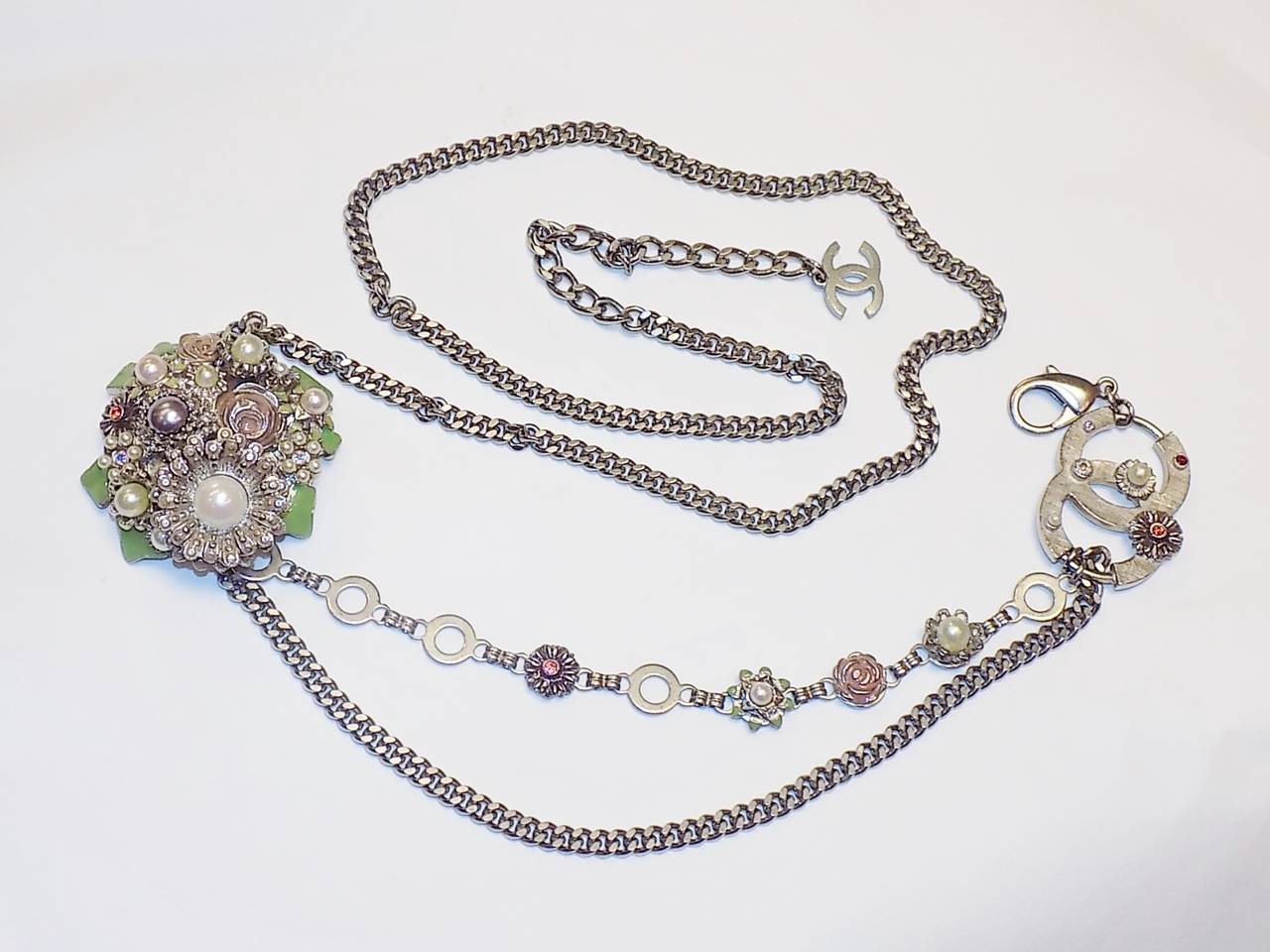 CHANEL chain  Belt with  Flower Crystal, Enamel, Pearl/ necklace 2