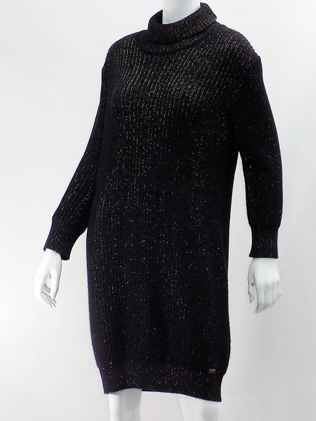 Chanel  cashmere silk and lurex l sweater dress In Excellent Condition In New York, NY