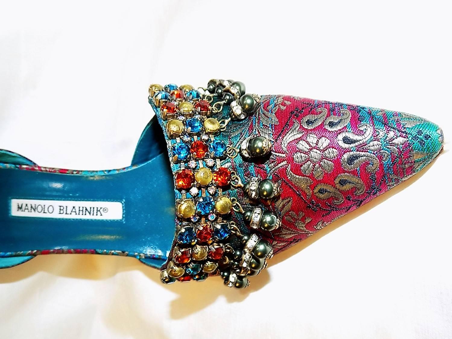 Manolo Blahnik worn once brocade jeweled evening shoes size 37  In Excellent Condition In New York, NY