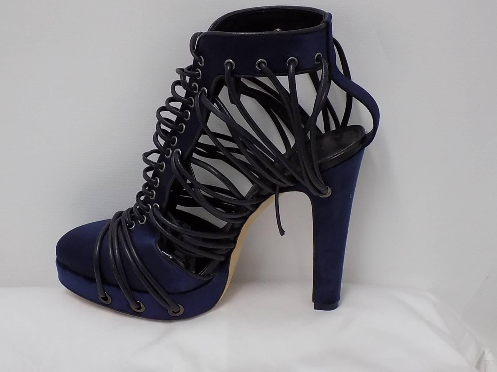 Versace Gladiator Leather Ankle  Strap  Evening Booties sz 40 For Sale 1