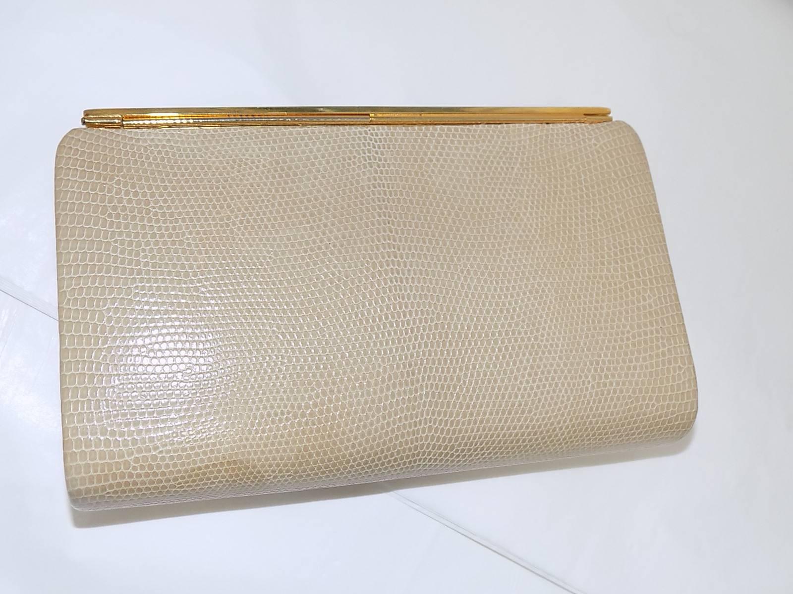Gucci  vintage exotic skin / lizard  small evening  clutch bag  In Excellent Condition In New York, NY