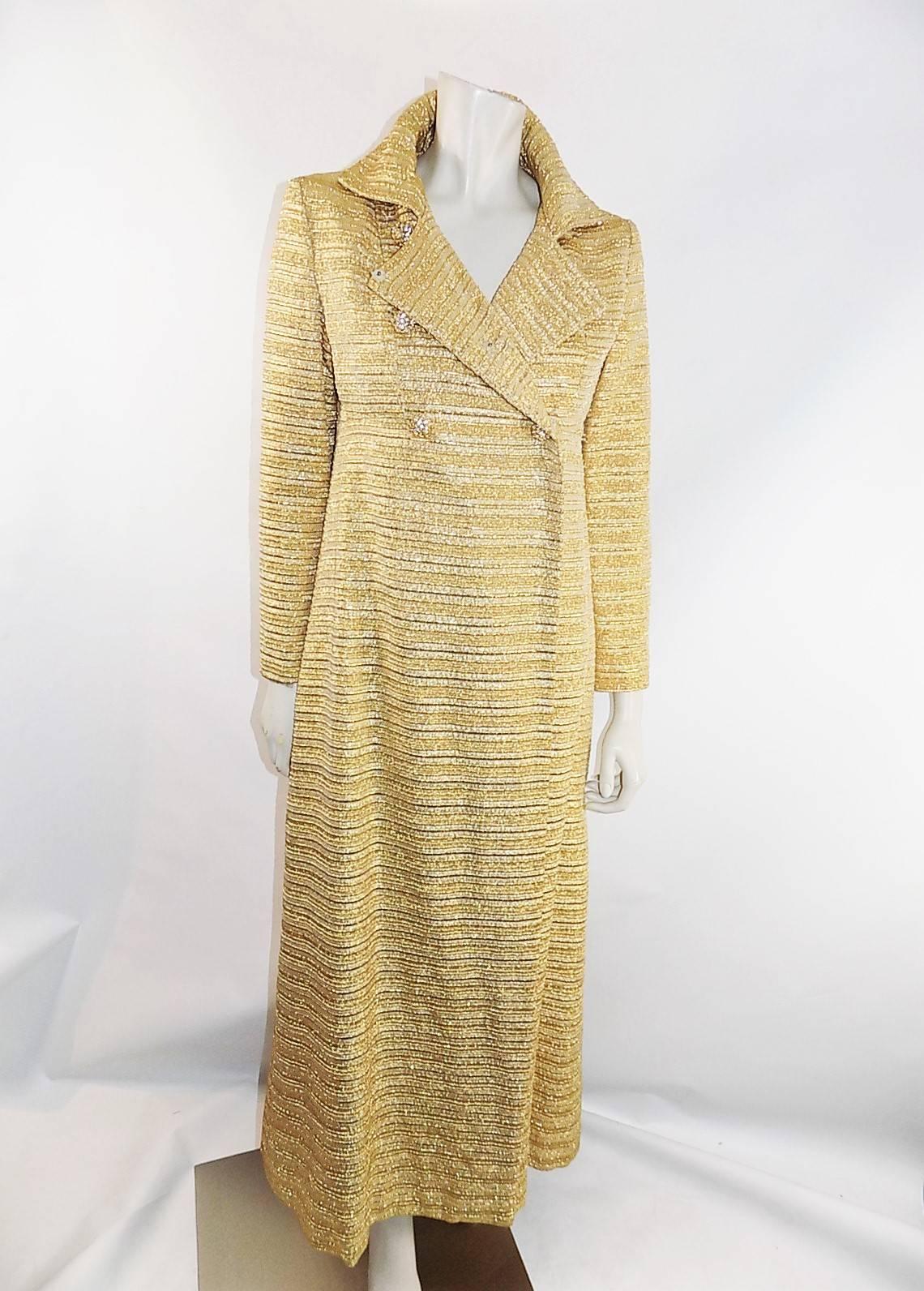 Gold metallic vintage coat with crystal buttons In Excellent Condition For Sale In New York, NY