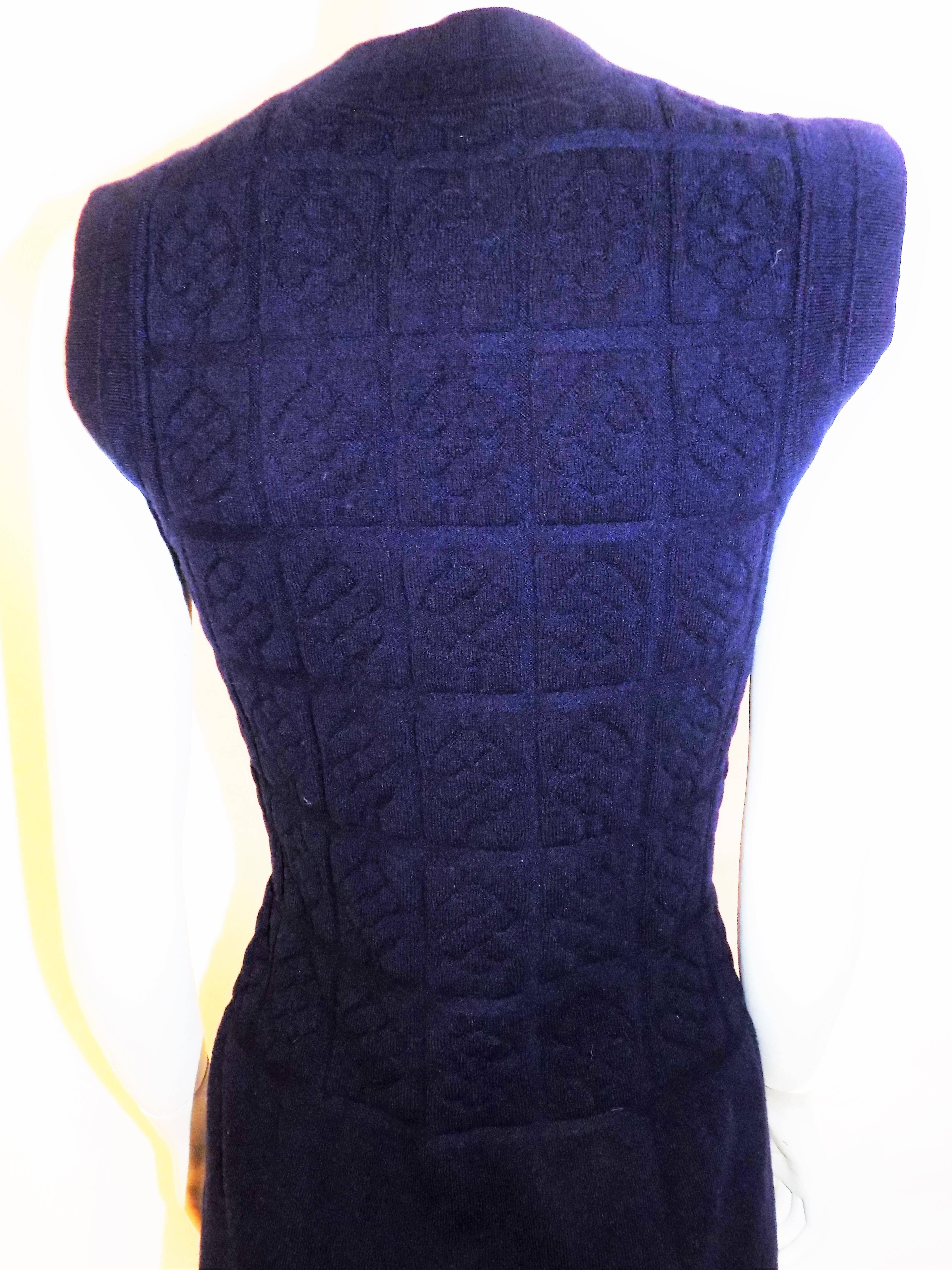 Chanel raise/ quilted knit navy dress and jacket with Lesage patch 3