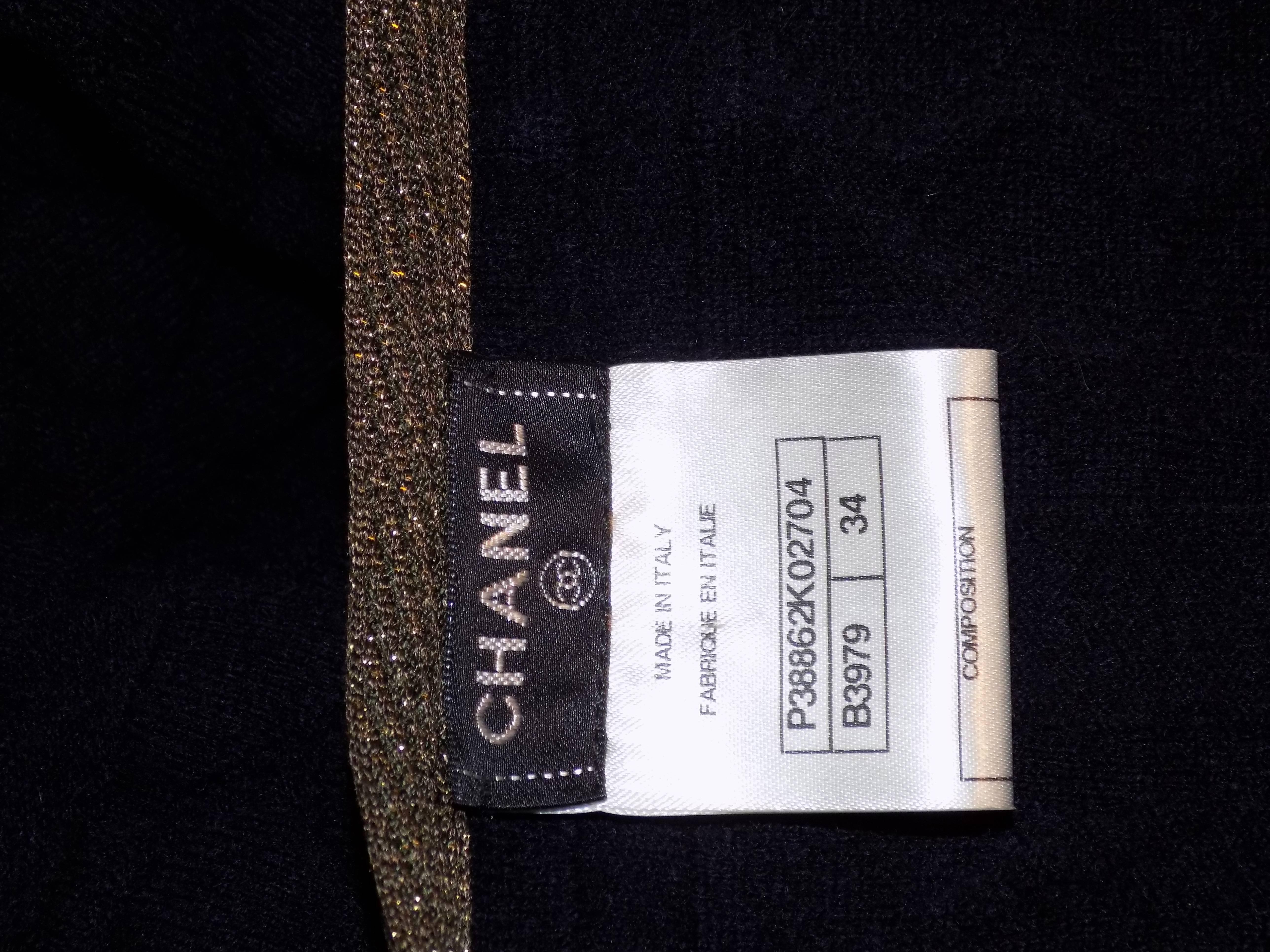 Chanel raise/ quilted knit navy dress and jacket with Lesage patch 5