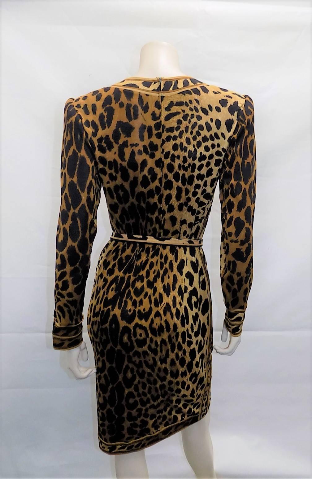 Leonard Vintage leopard print jersey dress with belt 1