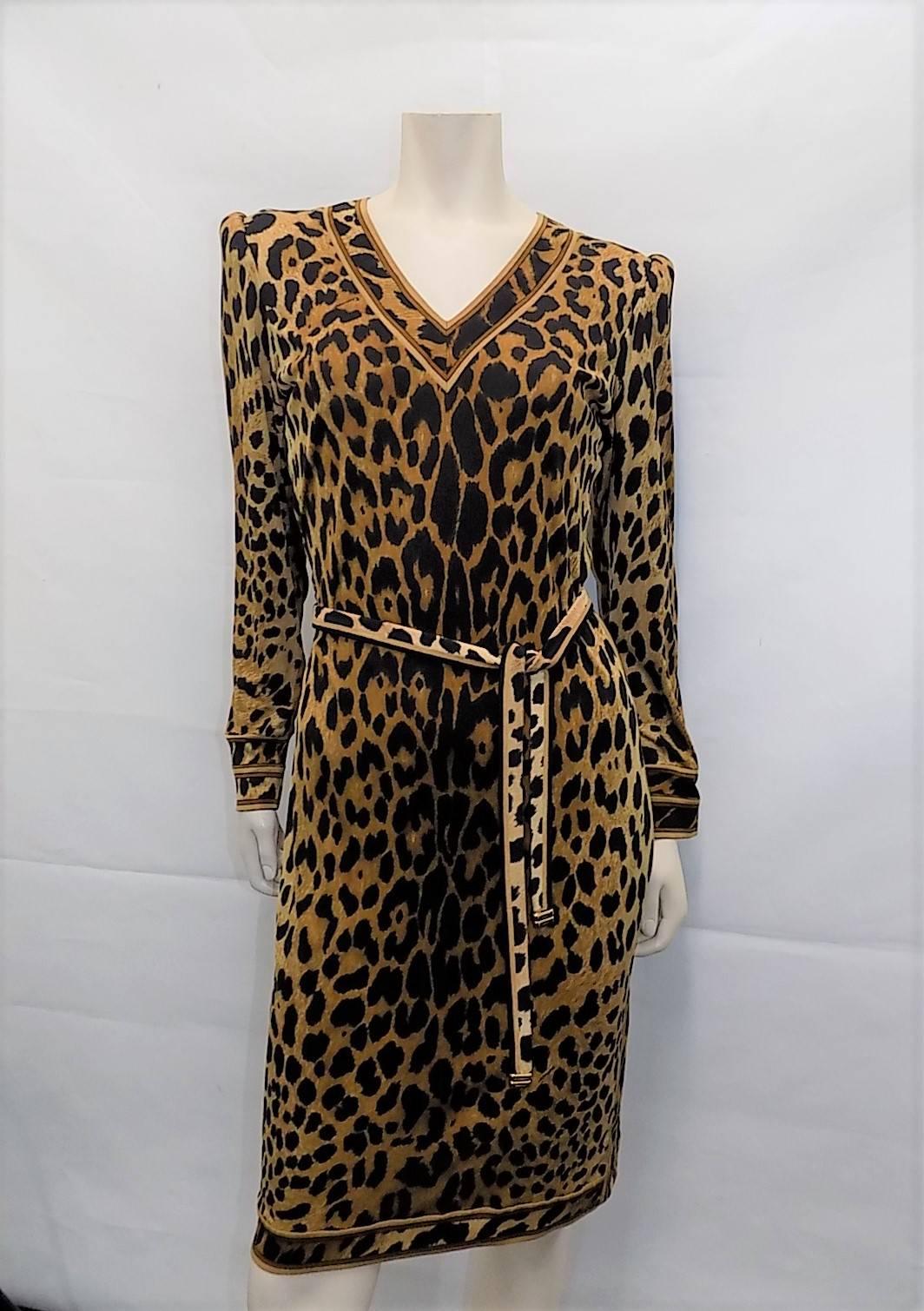 Leonard Vintage leopard print jersey dress with belt 2