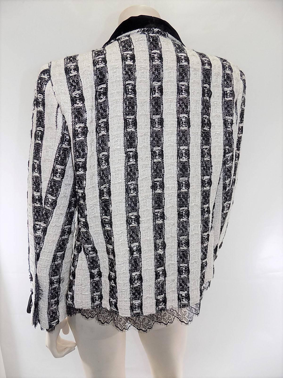 CHANEL Tweed Lesage Jacket w/ Swarovski Crystals For Sale 4