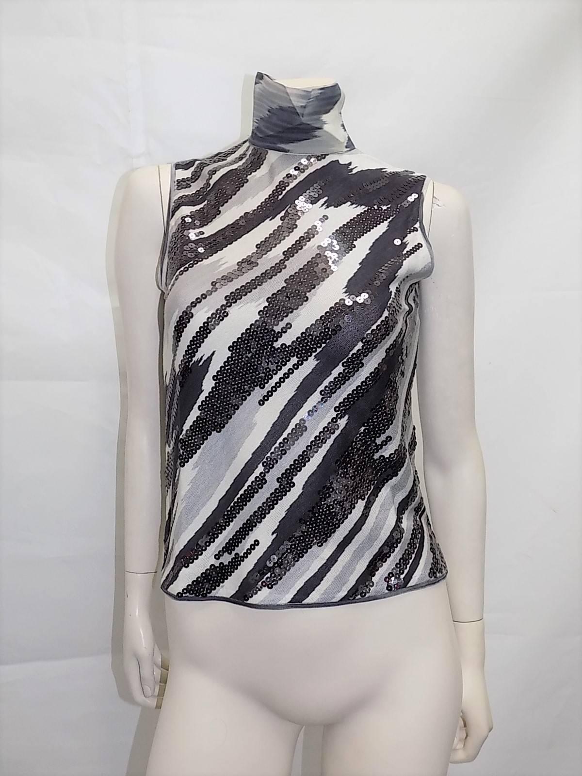 Missoni beaded  silk knit sweater set In New Condition For Sale In New York, NY