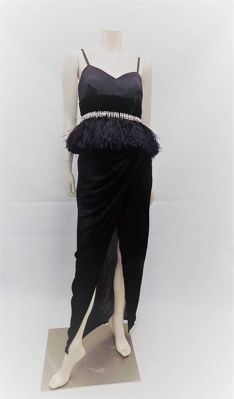 Gianni Versace Couture  Evening Gown with Ostrich Feathers 1990's In Excellent Condition In New York, NY