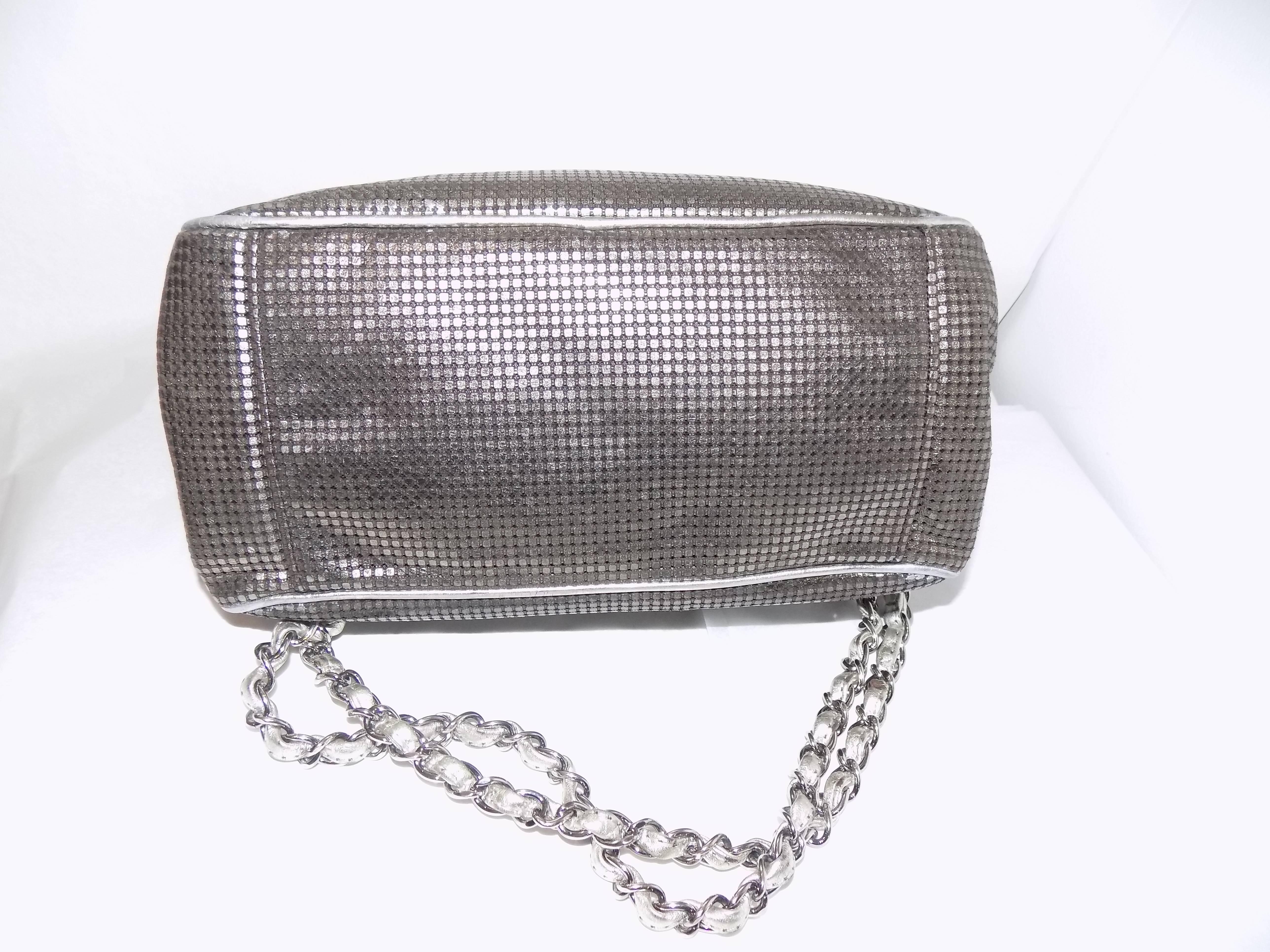 Chanel Hollywood CC Logo Silver Flap Purse Handbag  In Excellent Condition In New York, NY