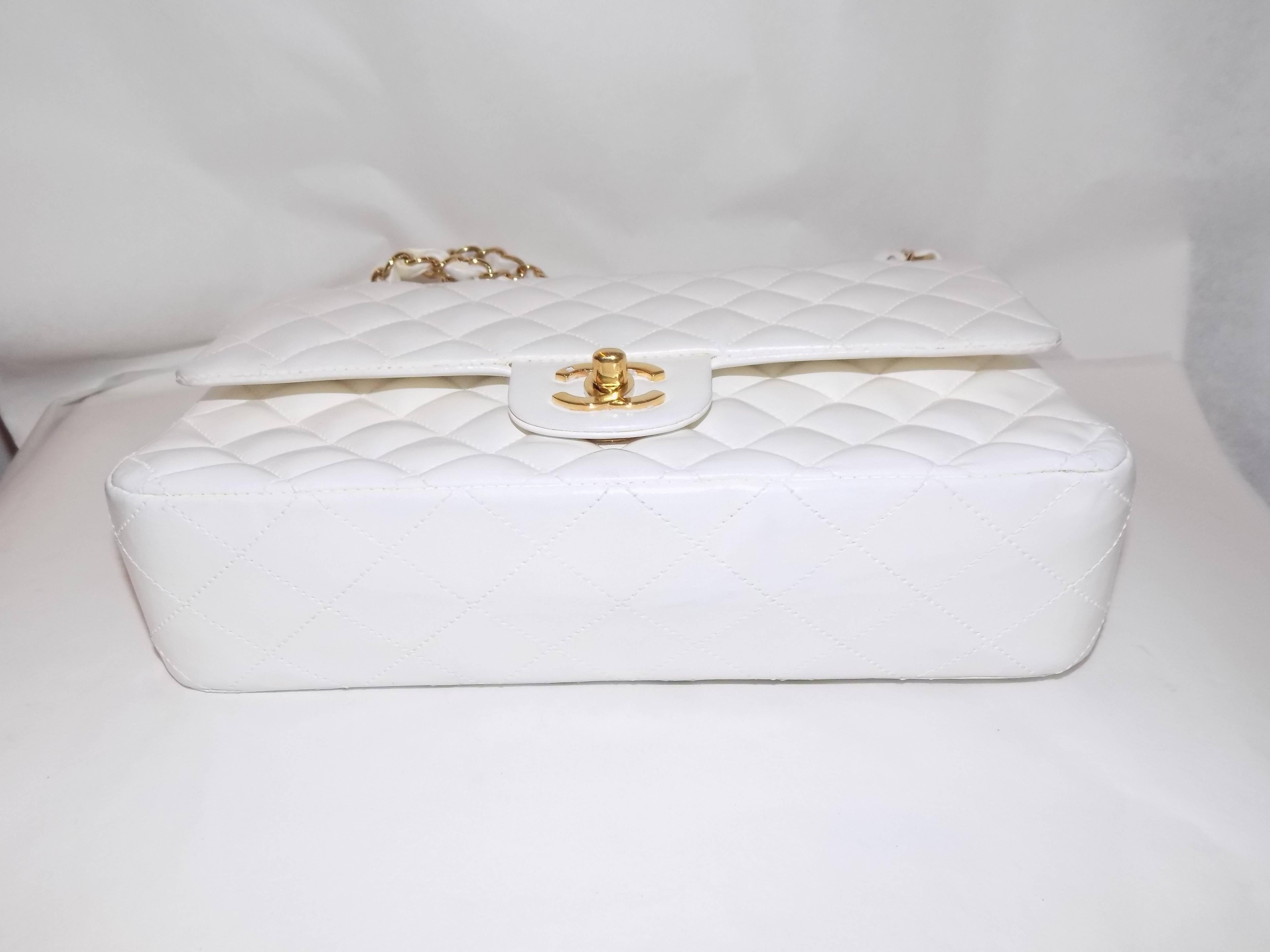 White Lamb Skin Quilted Medium Classic Double Flap Shoulder Bag  For Sale 1