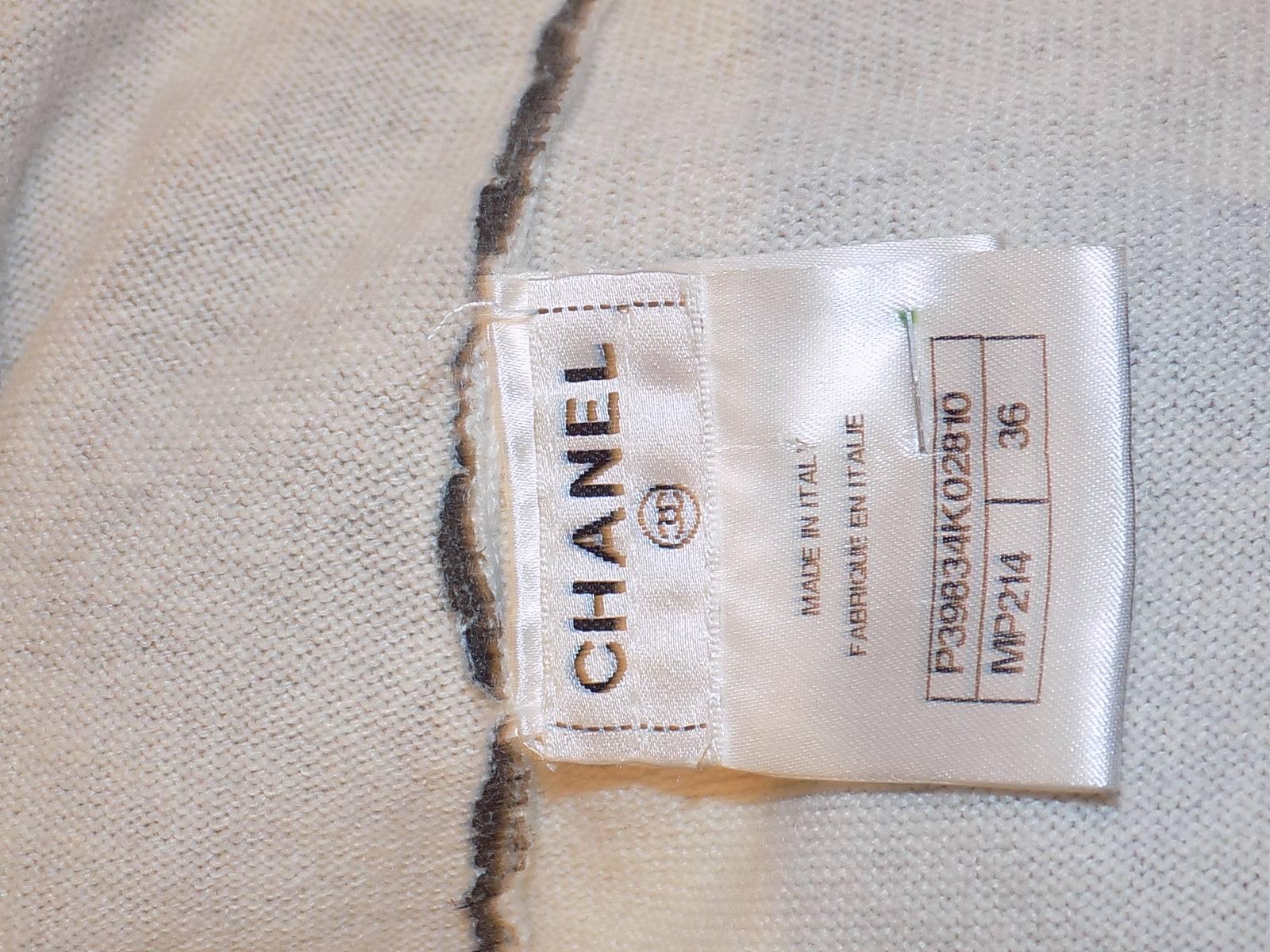 Chanel fabulous white  and gray painted backless cashmere and angora dress For Sale 4