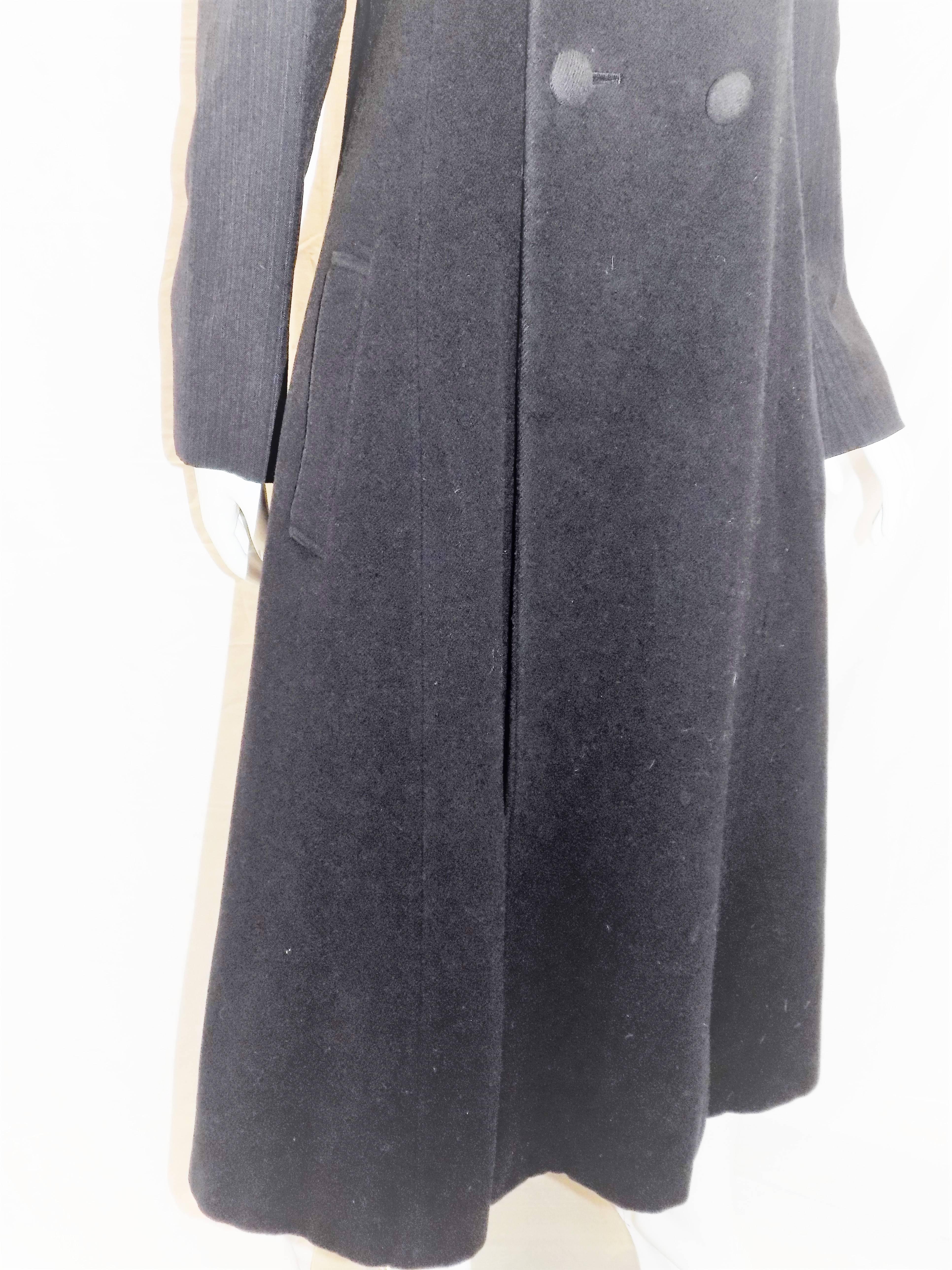 Comme de Garcon Vintage   full length Coat In Excellent Condition For Sale In New York, NY