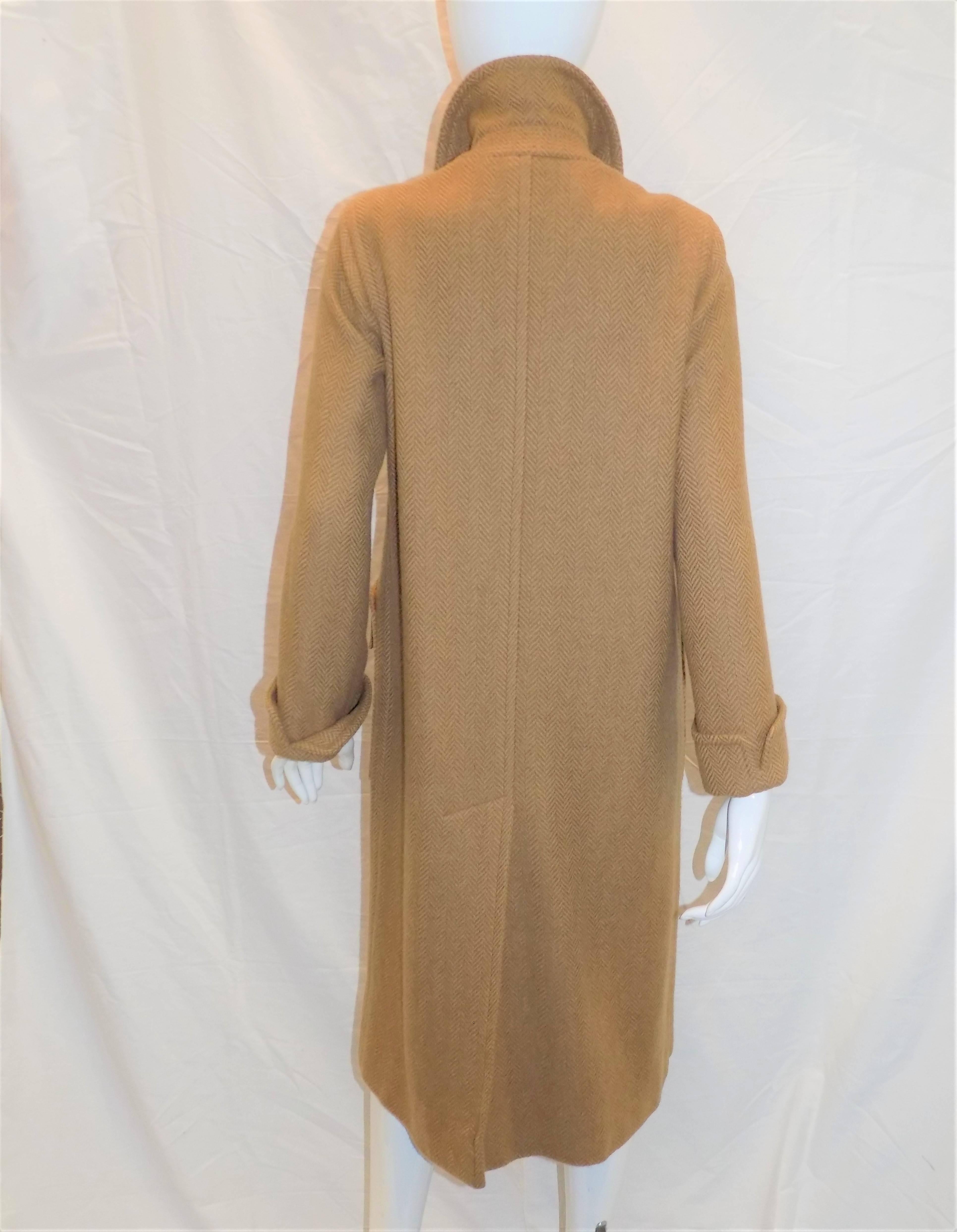 YSL Yves Saint Laurent Rive Gauche Vintage wool  camel haring bone coat In Excellent Condition For Sale In New York, NY