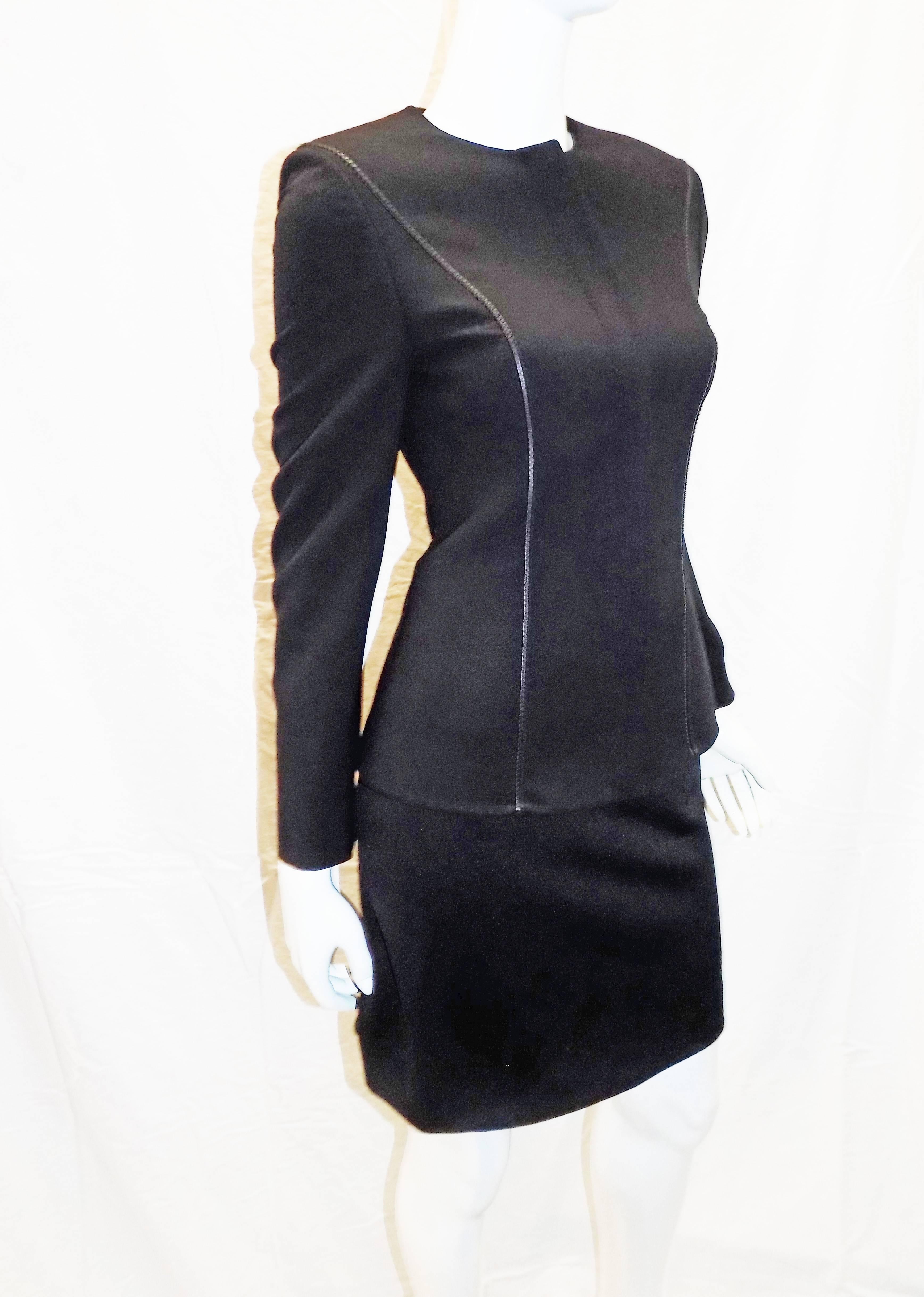 Gianni Versace Couture Black  Vintage skirt suit In Good Condition For Sale In New York, NY