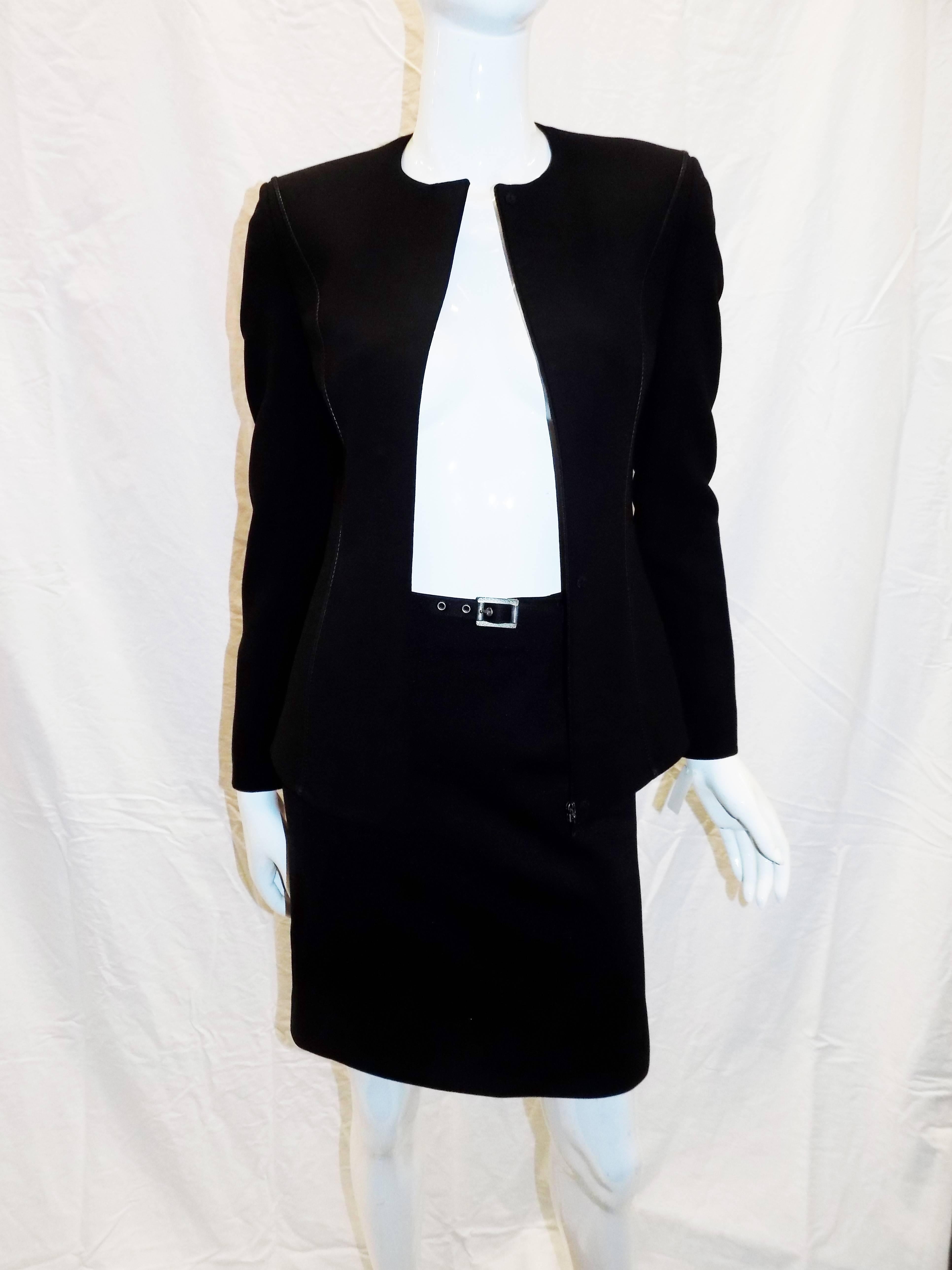 Gianni Versace Couture Black  Vintage skirt suit For Sale 1