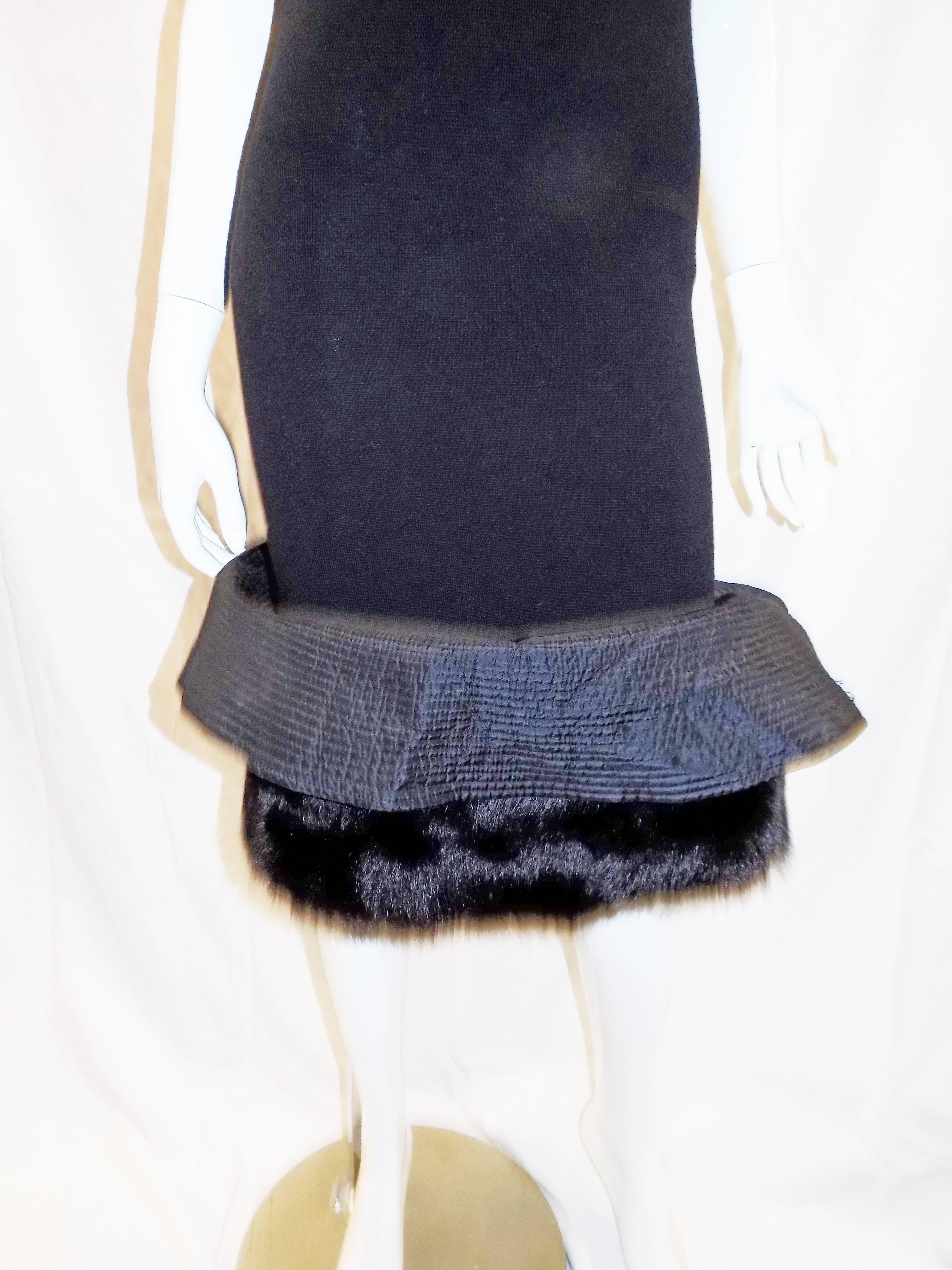 Black Gianfranco Ferre Vintage black knit cocktail dress with fox Fur trim For Sale