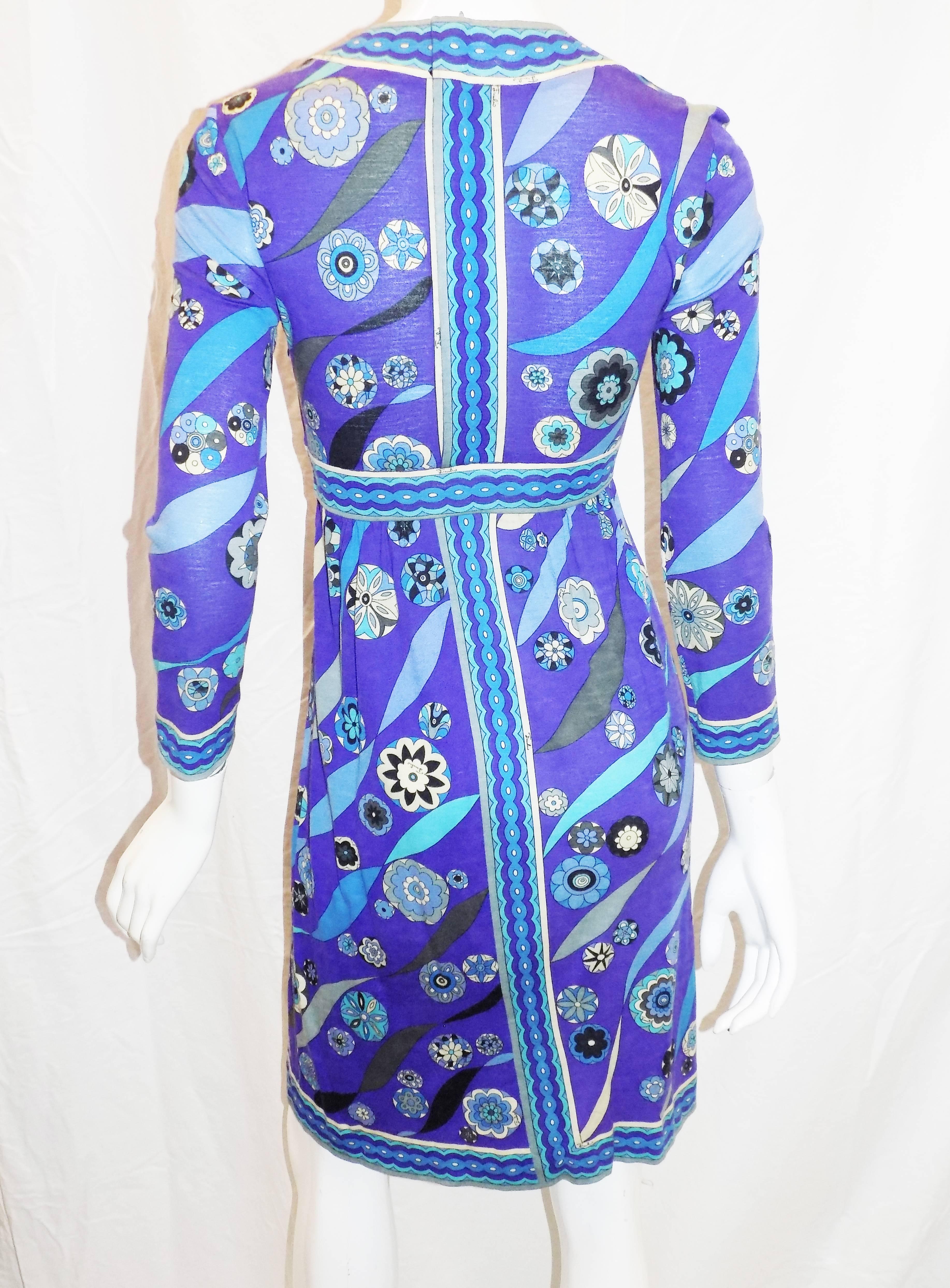 Pucci vintage blue print empire cut  wool and silk dress, 1970 In Excellent Condition For Sale In New York, NY