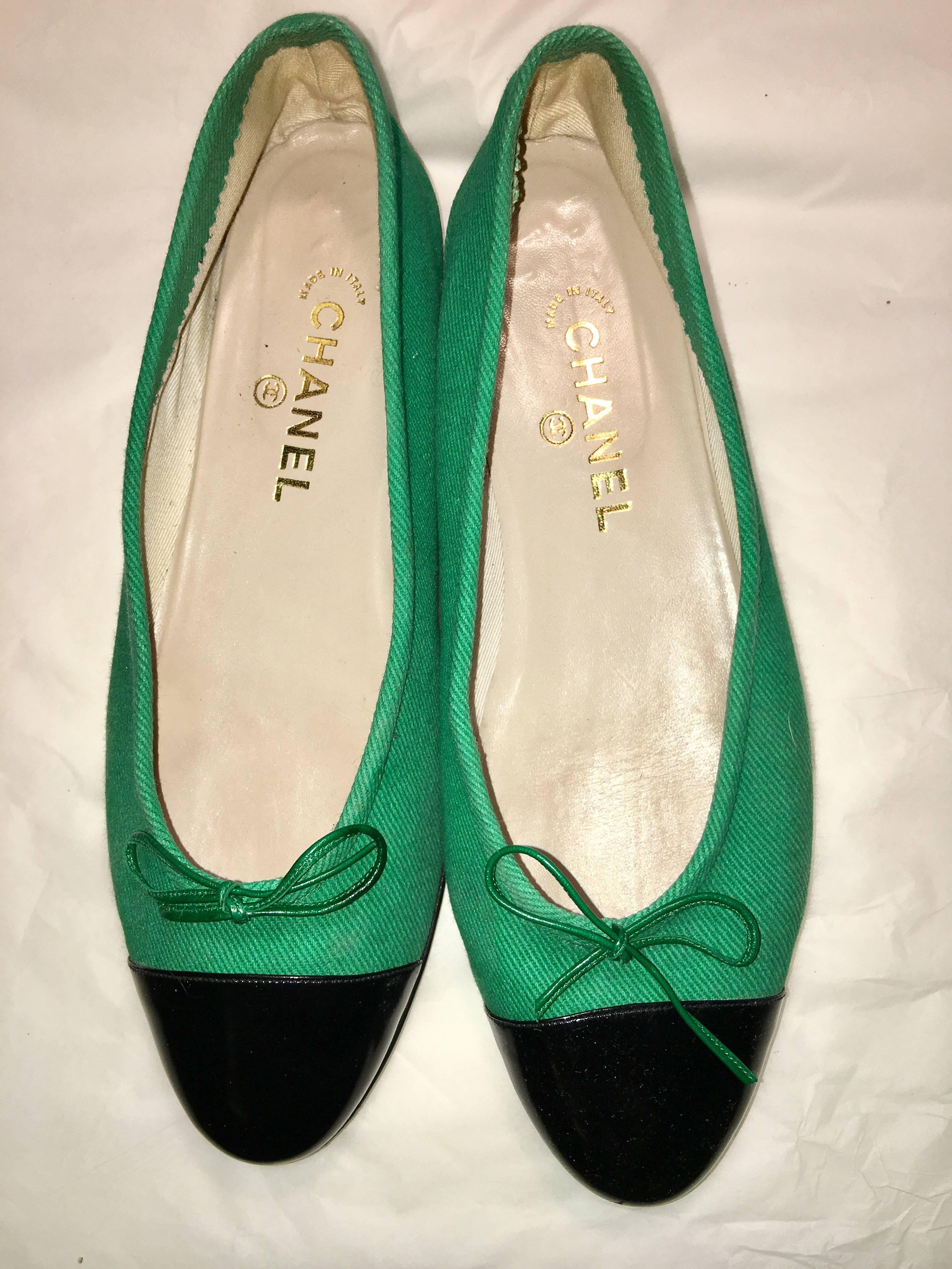 Blue Chanel Cap toe ballet flats in box Sz 40