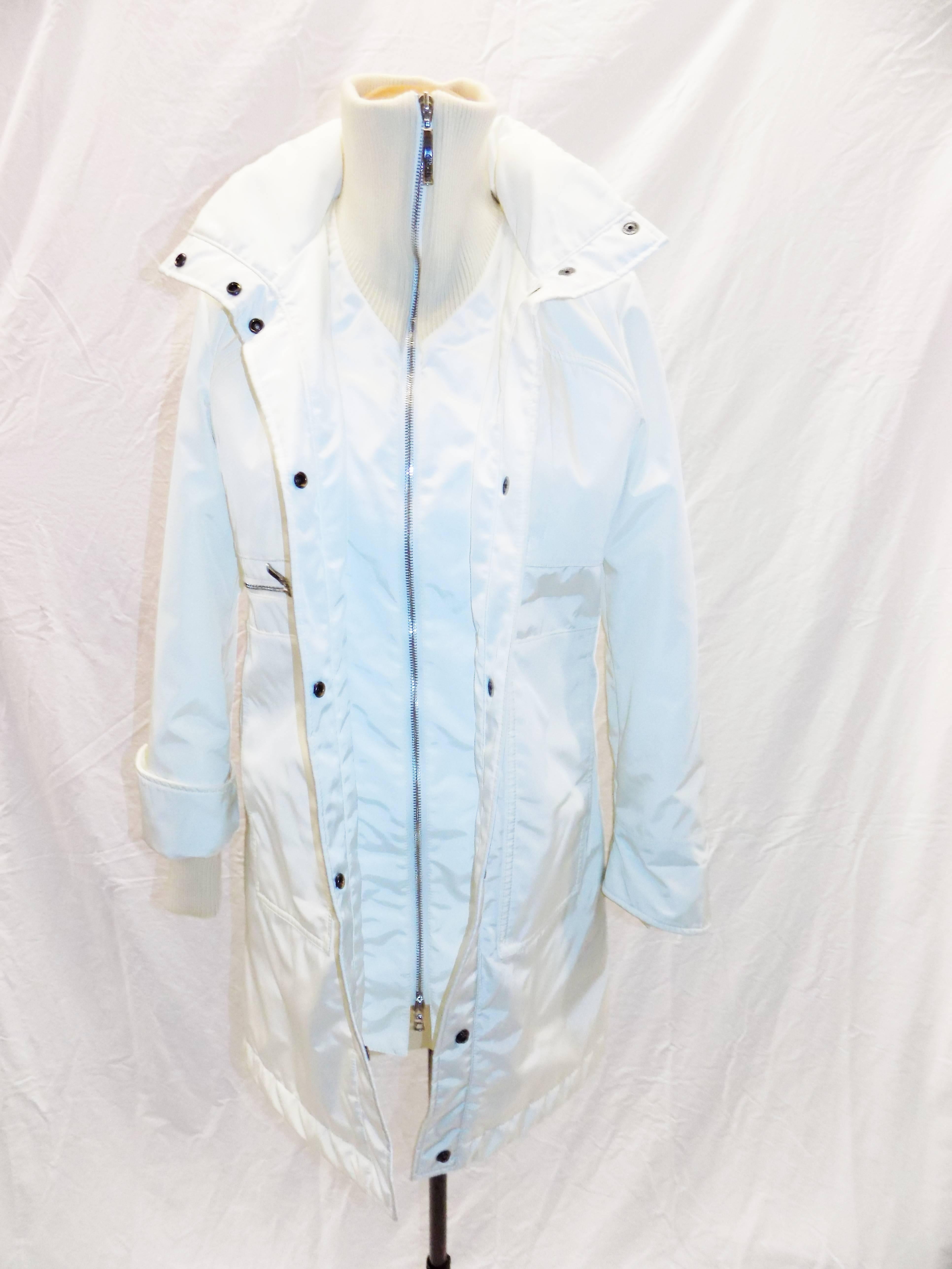 Women's Postcard  white ski  puffer coat jacket sz 0