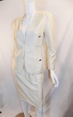 Chanel ivory silk  CC logo buttons summer skirt suit