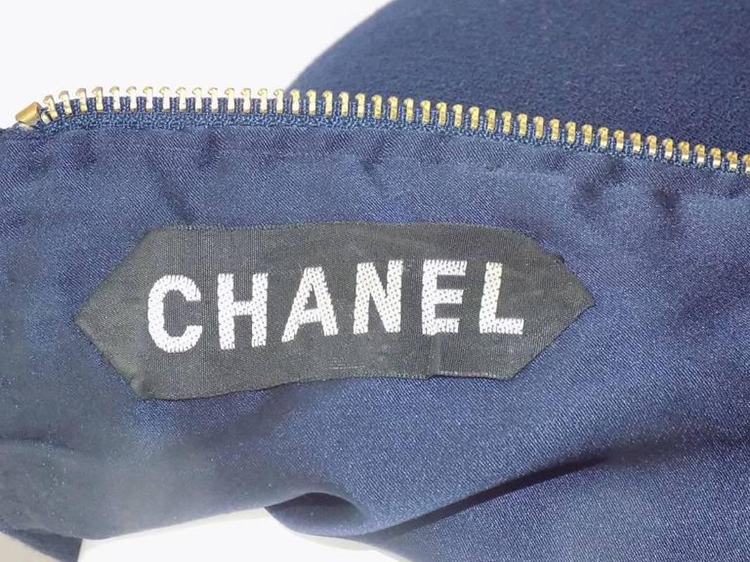 Chanel Vintage Haute Couture Four Leaf Clover Chain adorned Jacket For Sale 3