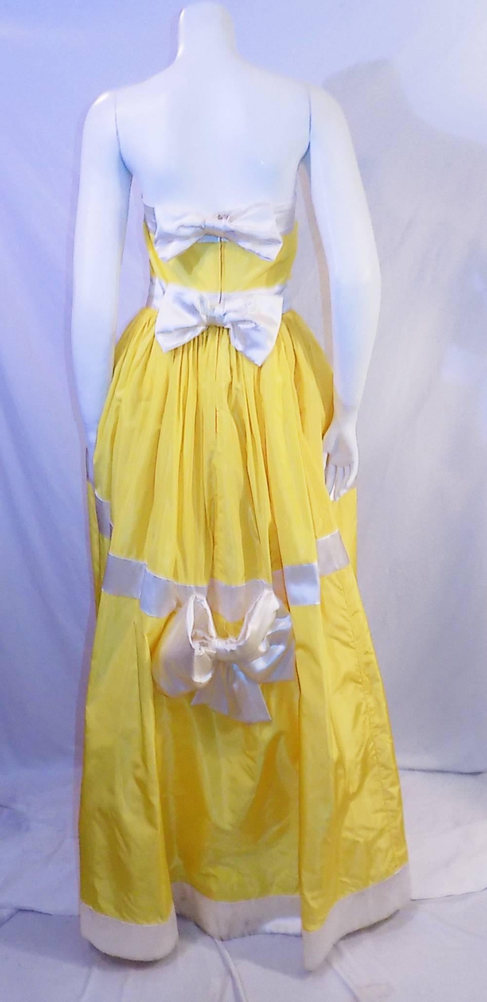 Women's Escada silk  Corset  dress/ gown Yellow silk Taffeta SO PRETTY!!!  For Sale