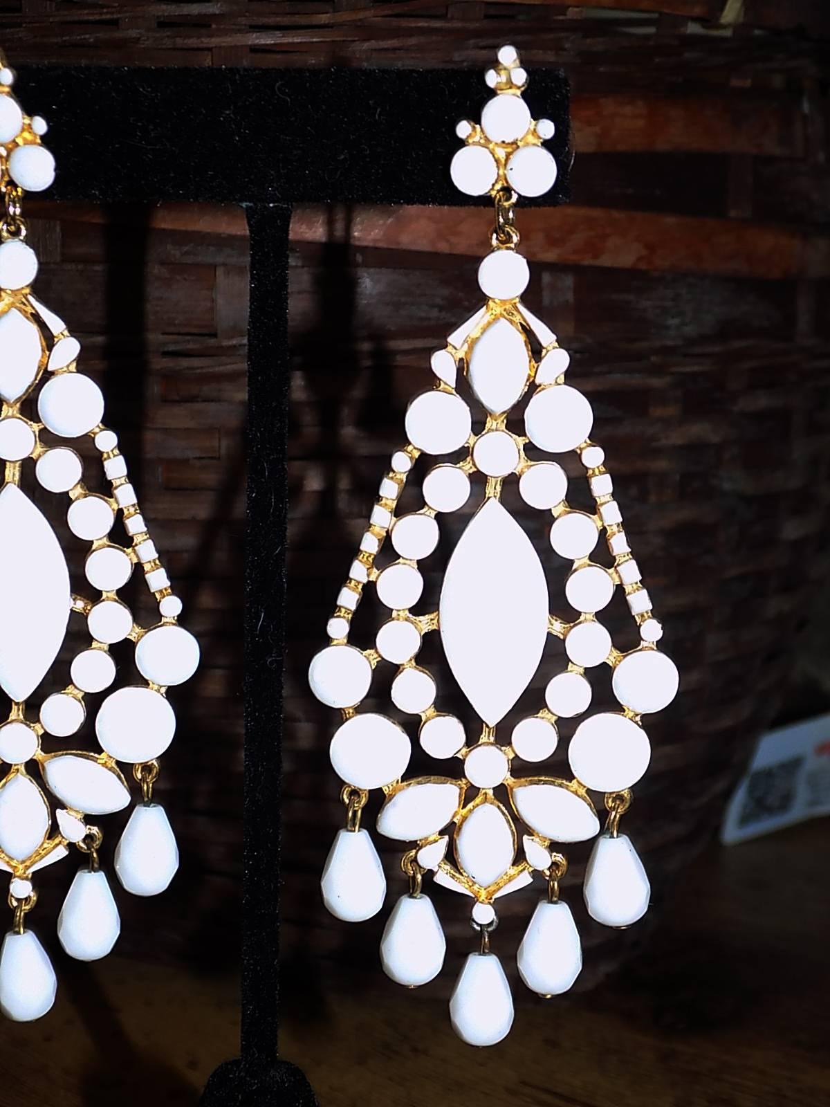 Pristine condition , signed white large Spectacular vintage Ben Amun chandelier earrings. A must have for summer. They are 4