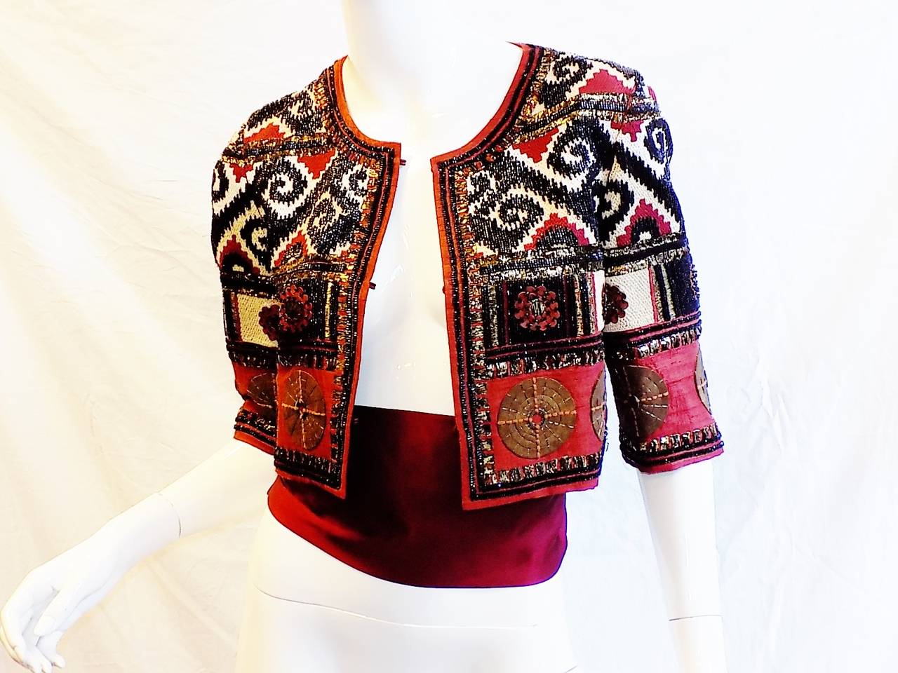 Oscar De la Renta  one of a kind Tapistry Beaded bollero jacket with sash In New Condition In New York, NY