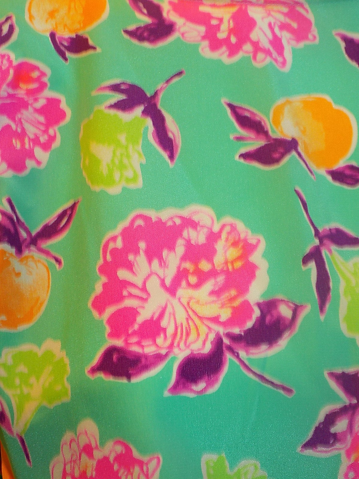 Emanuel Ungaro aqau multicolor floral  silk twill short-sleeve top. In Excellent Condition In New York, NY