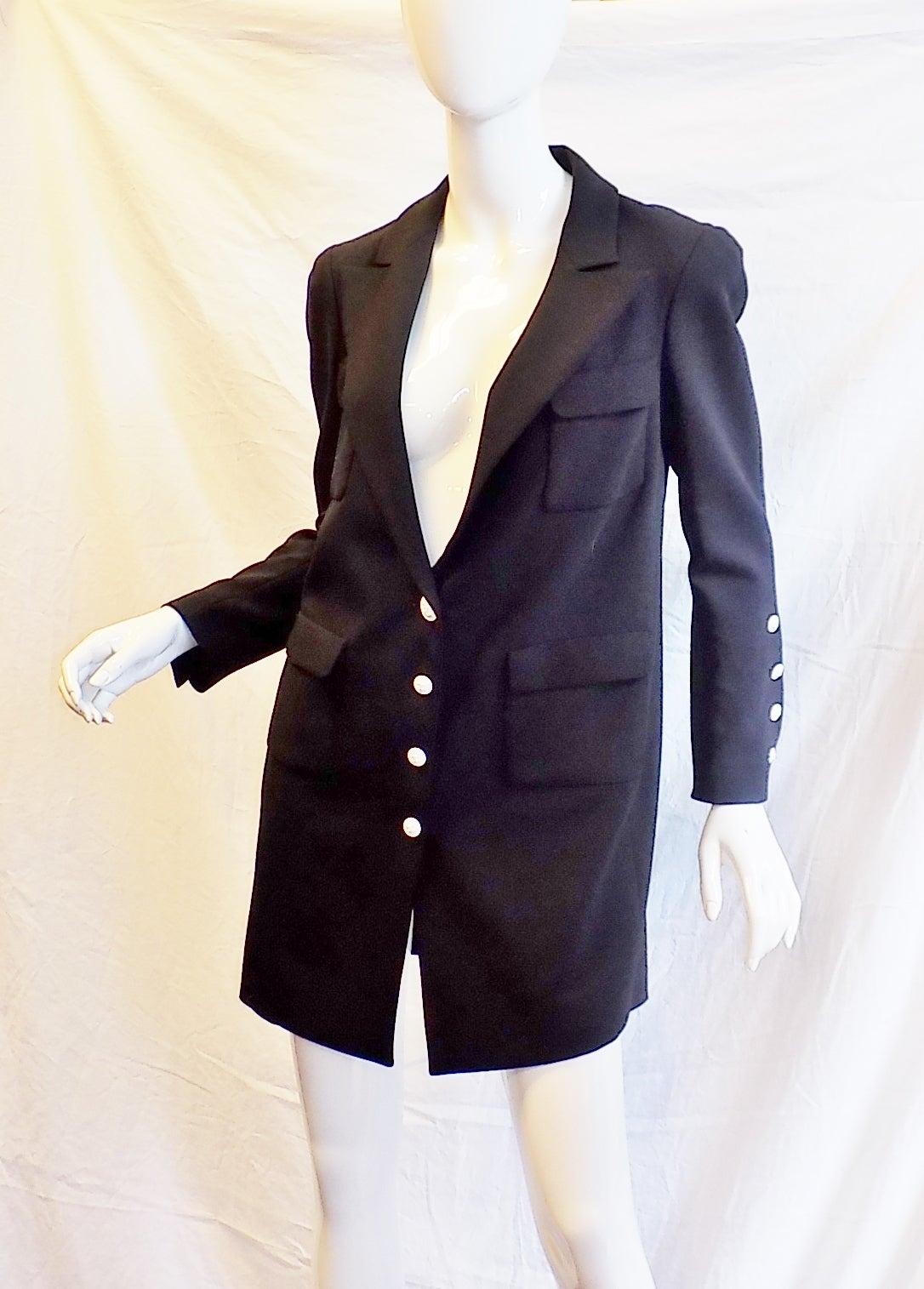 Chanel Long Black jacket-coat  in tune with any season  2007 Spring 40 In Excellent Condition In New York, NY