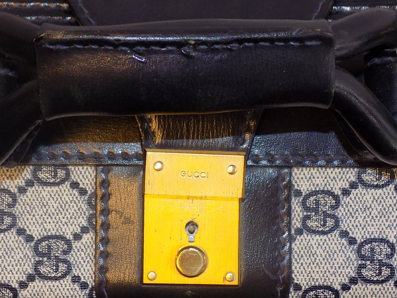 Gucci Vintage  Blue   Striped Logo Traveling Bag Luggage 2