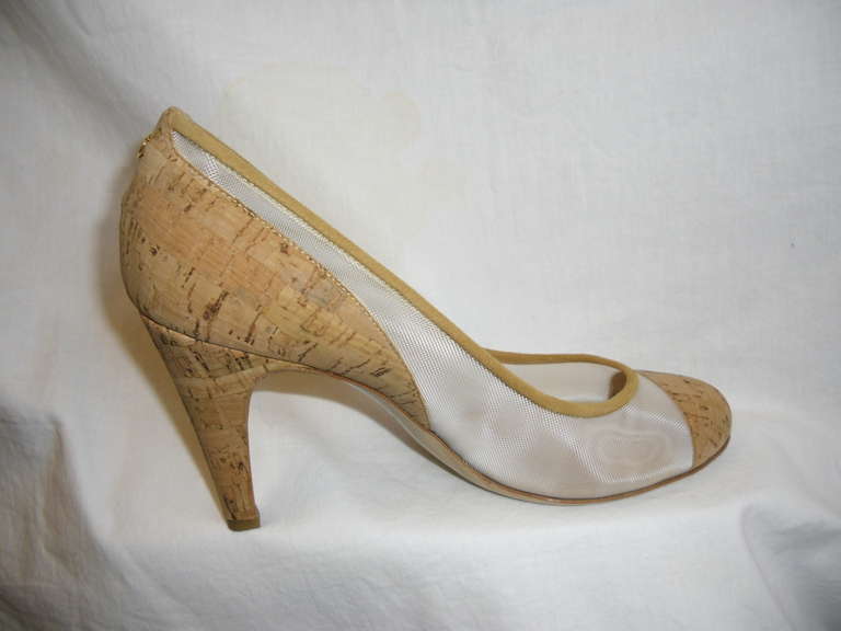 New In Box Chanel summer cork shoes sz 38 In New Condition In New York, NY