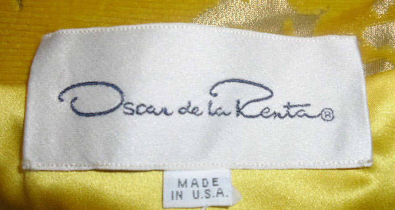 Oscar De la Renta Gold velvet , leather and beads brocade Gown For Sale 2