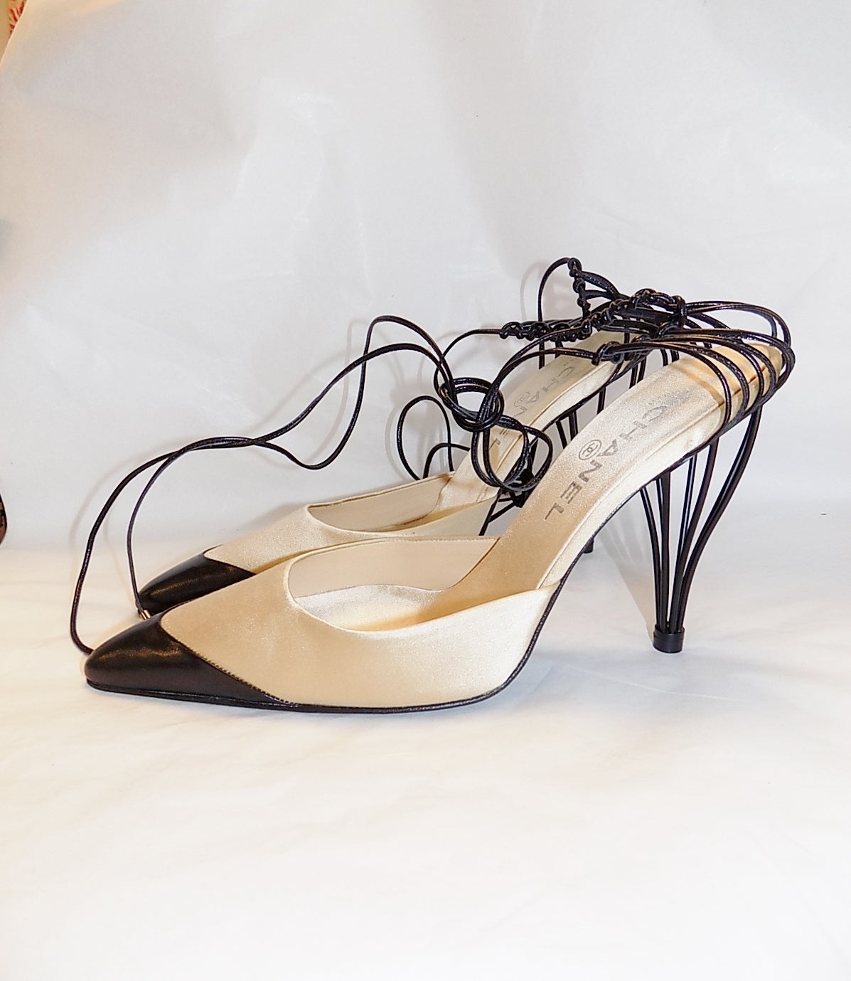 Beige Chanel Wire Heel Shoes NEW  Sz 39.5