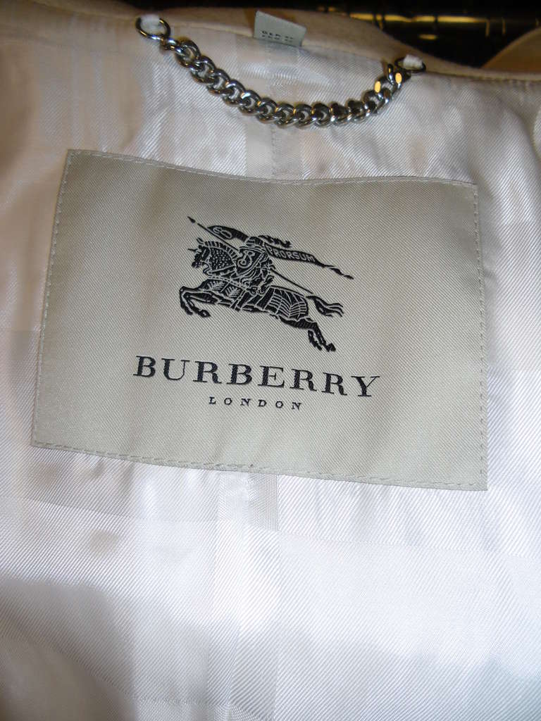 Scandalous Winter white  cashmere Burberry belted Coat 3