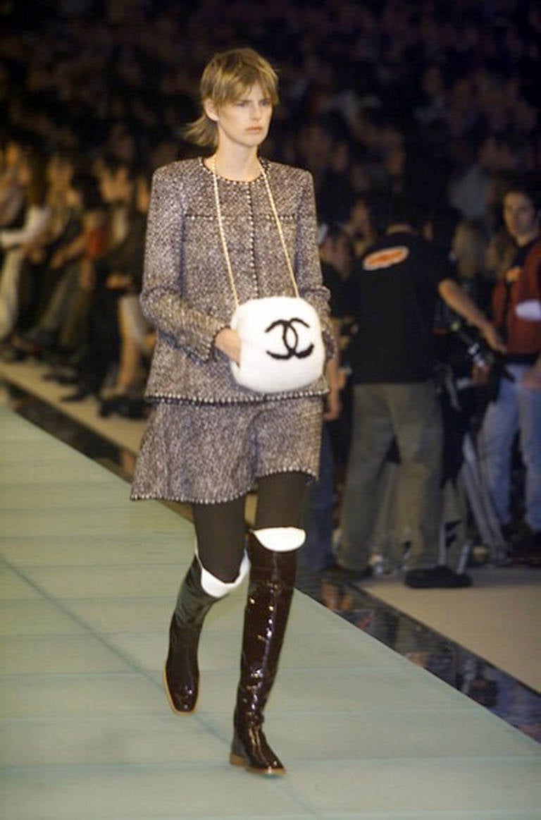CHANEL Fantasy Brown Boucle Wool DRESS and jacket