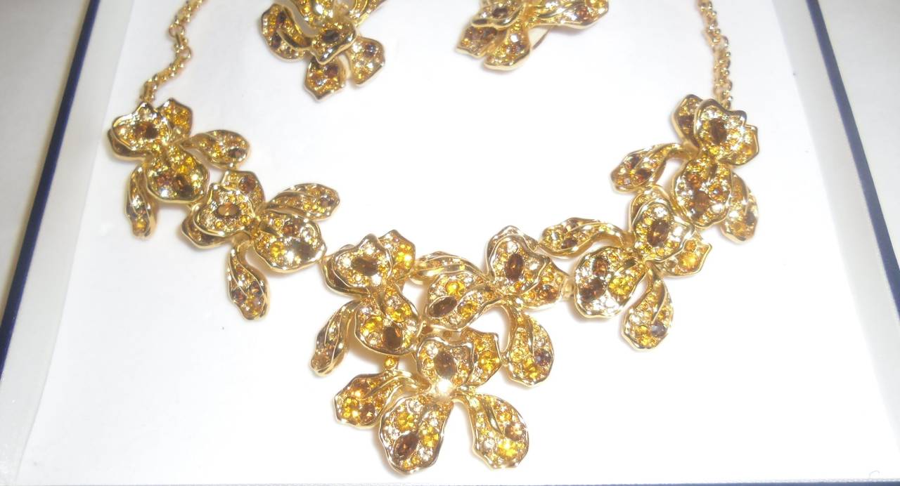 Kenneth Jay Lane Vintage Orchid Necklace and Earrings For Sale 1