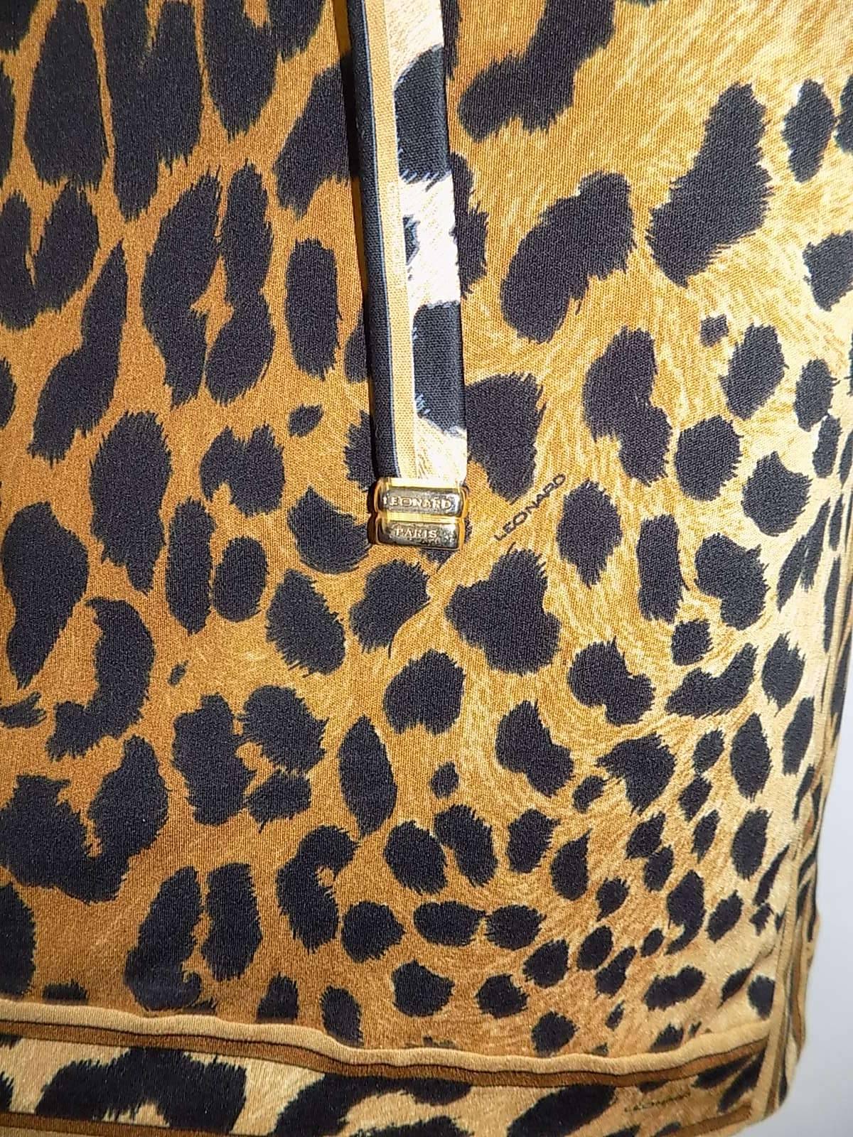 Leonard Vintage leopard print jersey dress with belt 3