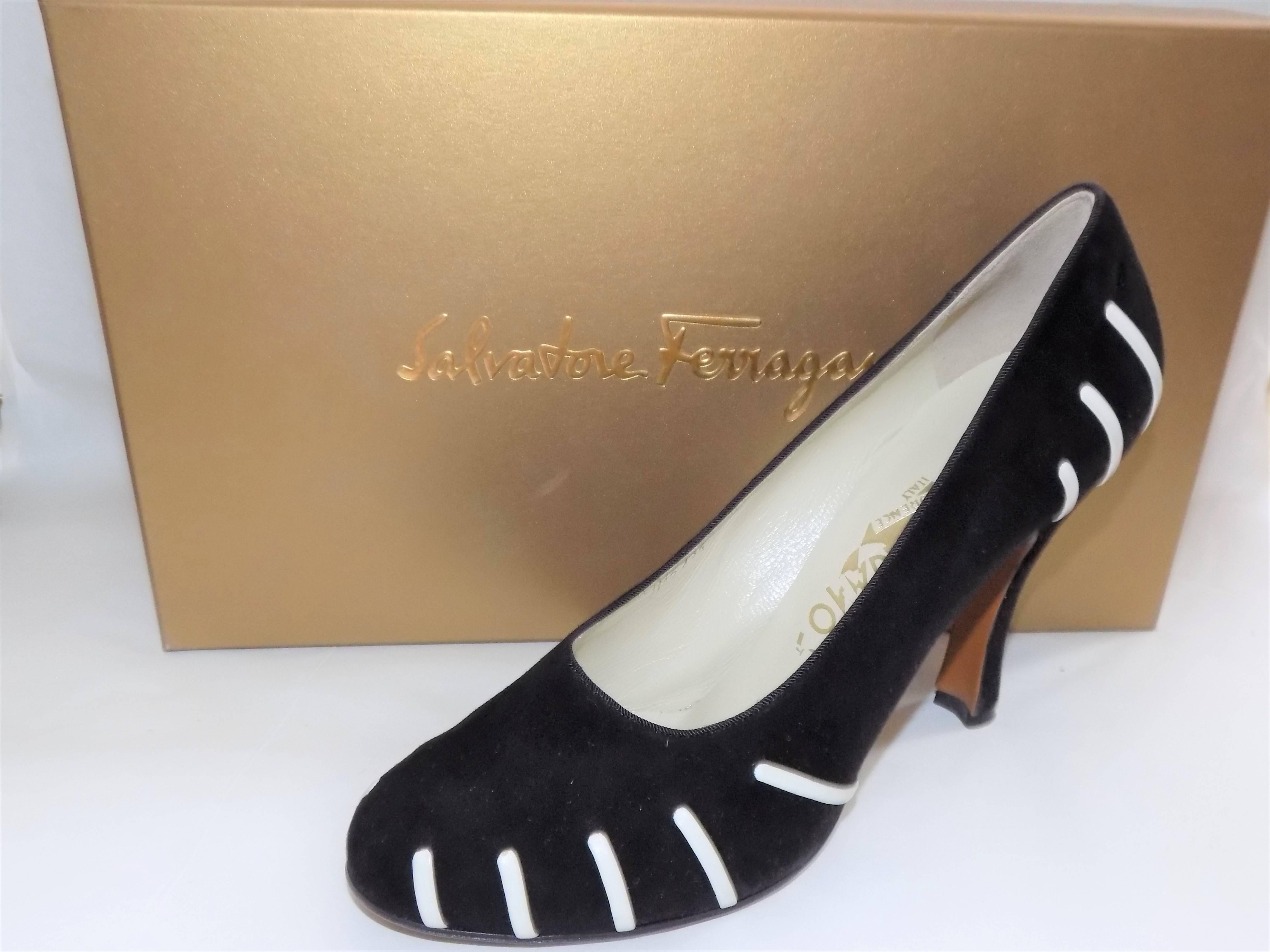 Beautiful all hand made Salvatore Ferragamo Museum Limited Edition Rare shoes. Black suede with white leather   details. Made only 150 pairs . This is Number 64.   .Luxurios gold   satin sleeper bags and box. Made in Florence, Italy. Heel 3.5