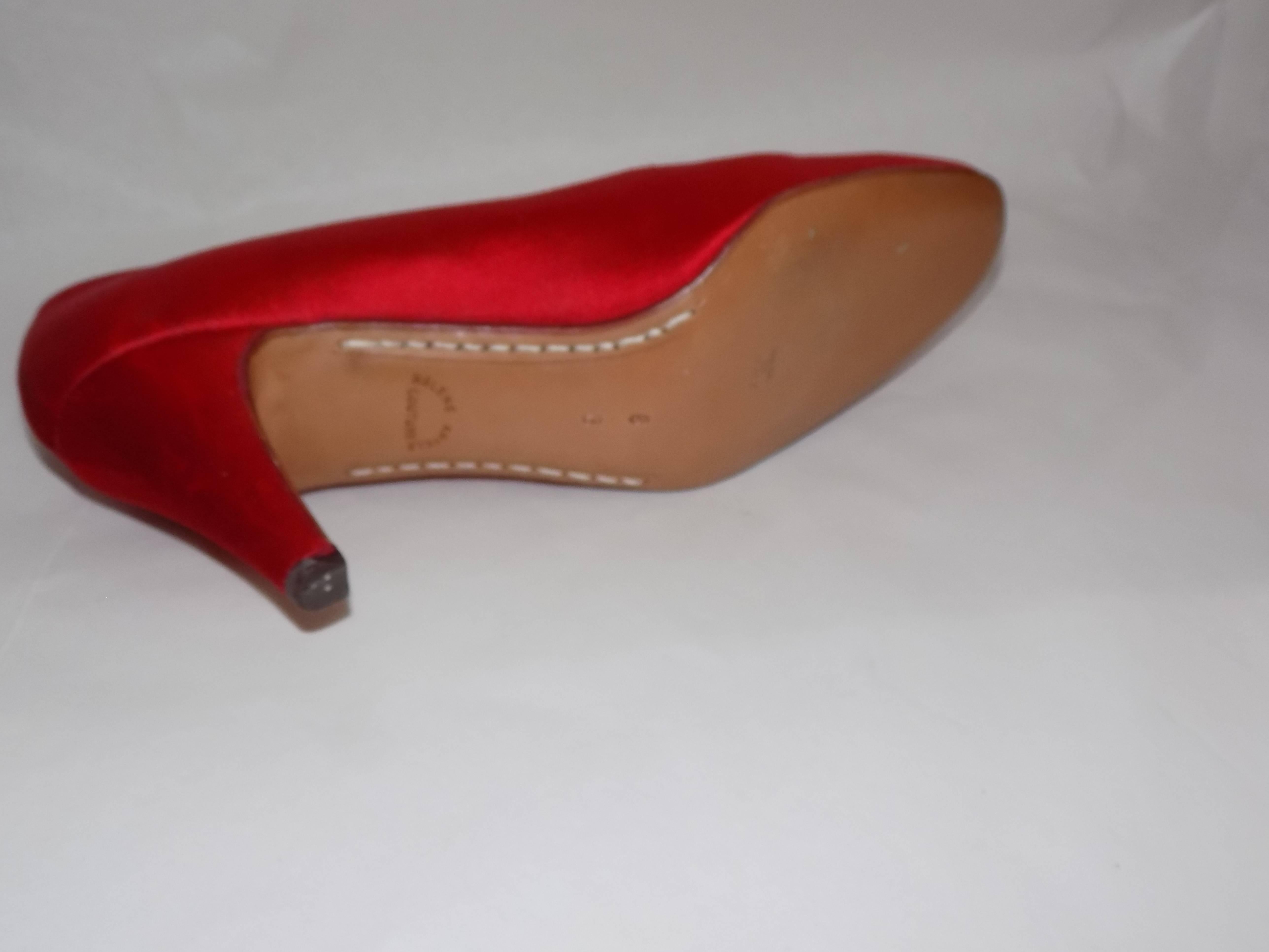 Orange RED Helene Arpels   Couture jeweled shoes - masterpiece for your feeet