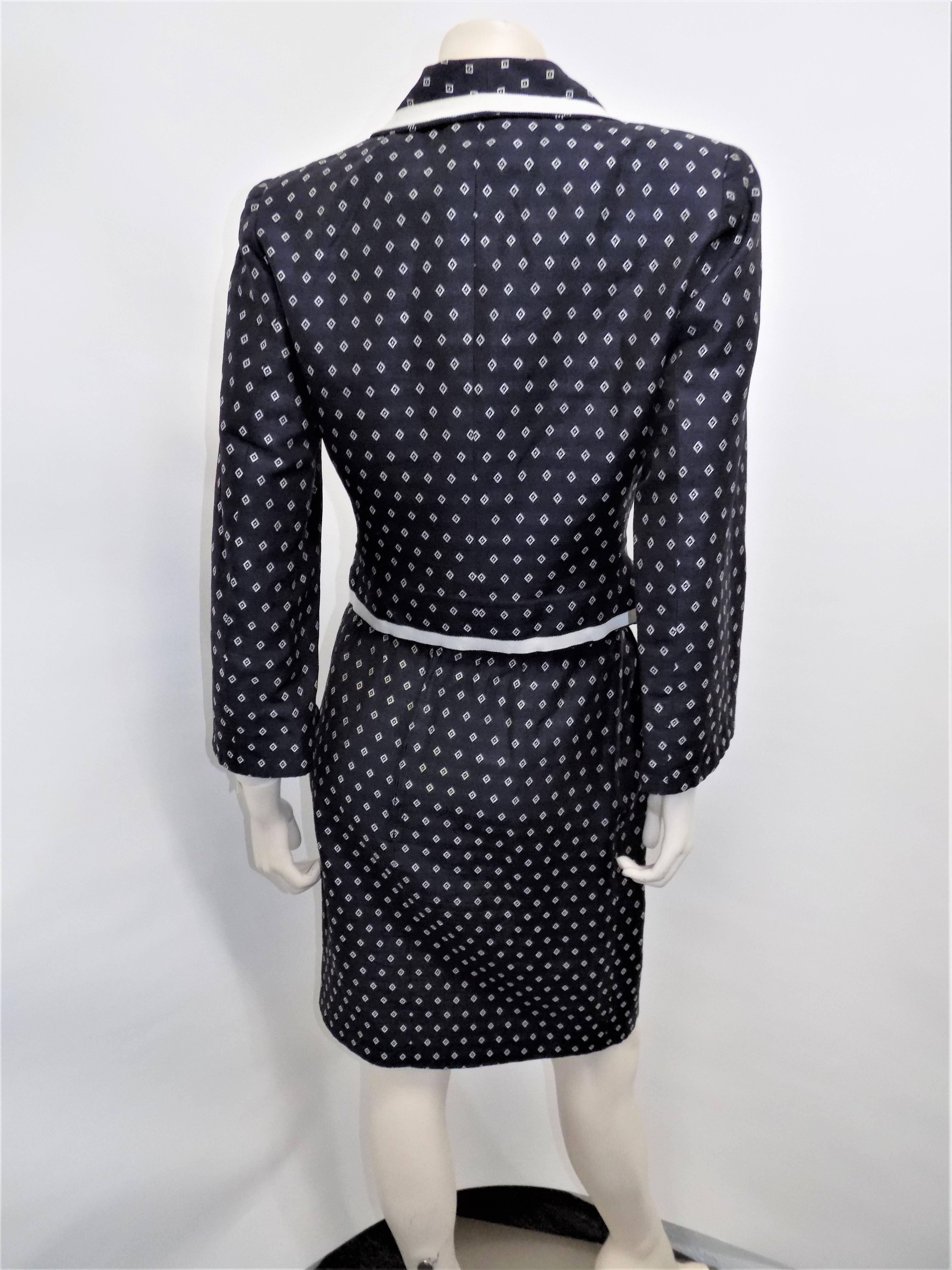 Chanel nautical navy white  cropped  style shawl collar vintage skirt suit  1