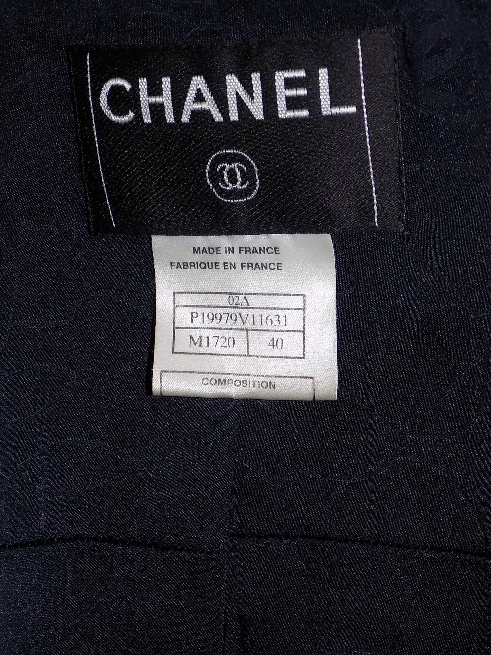 Short Chanel Boucle Jacket / coat 2