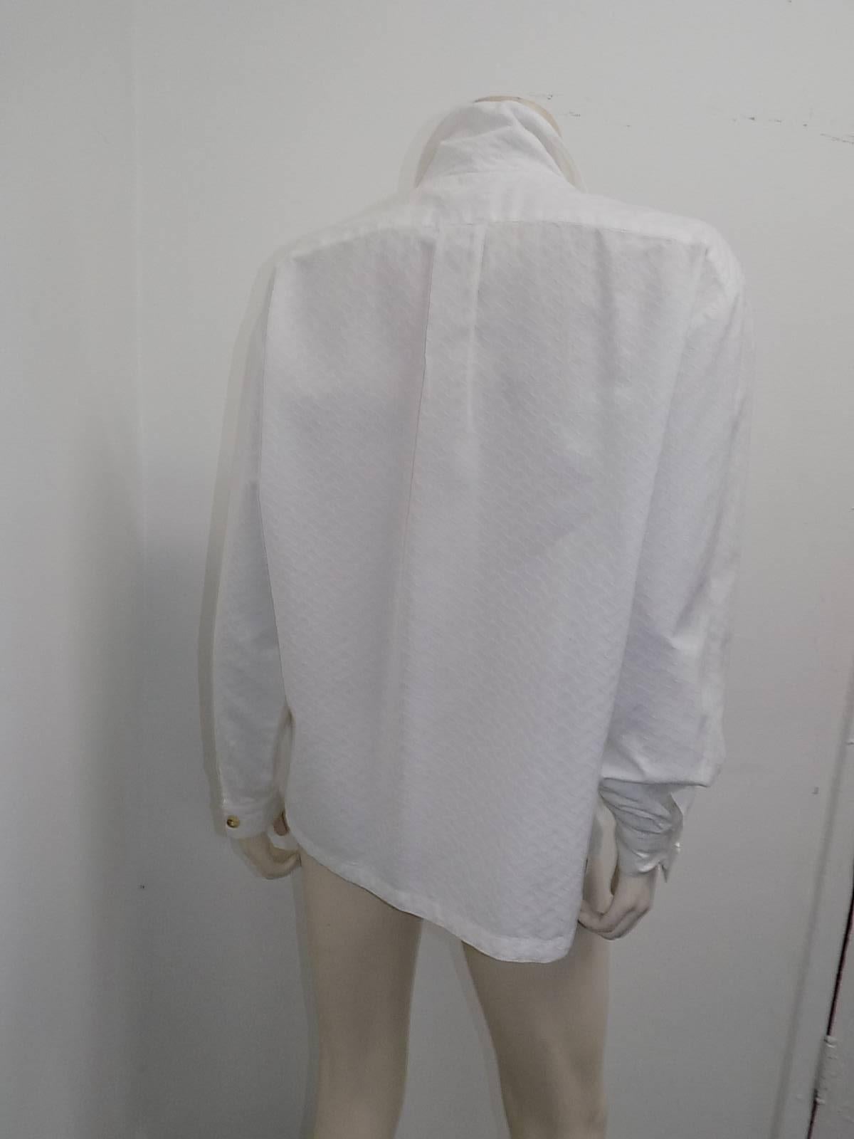 Women's or Men's Hermes white Cotton shirt Blouse with horne buttons For Sale